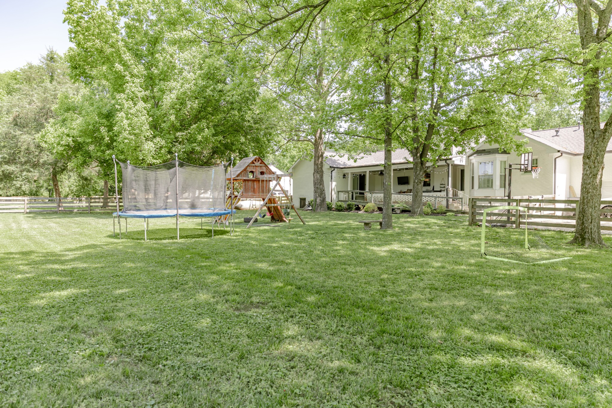 2509 Hillsboro Rd