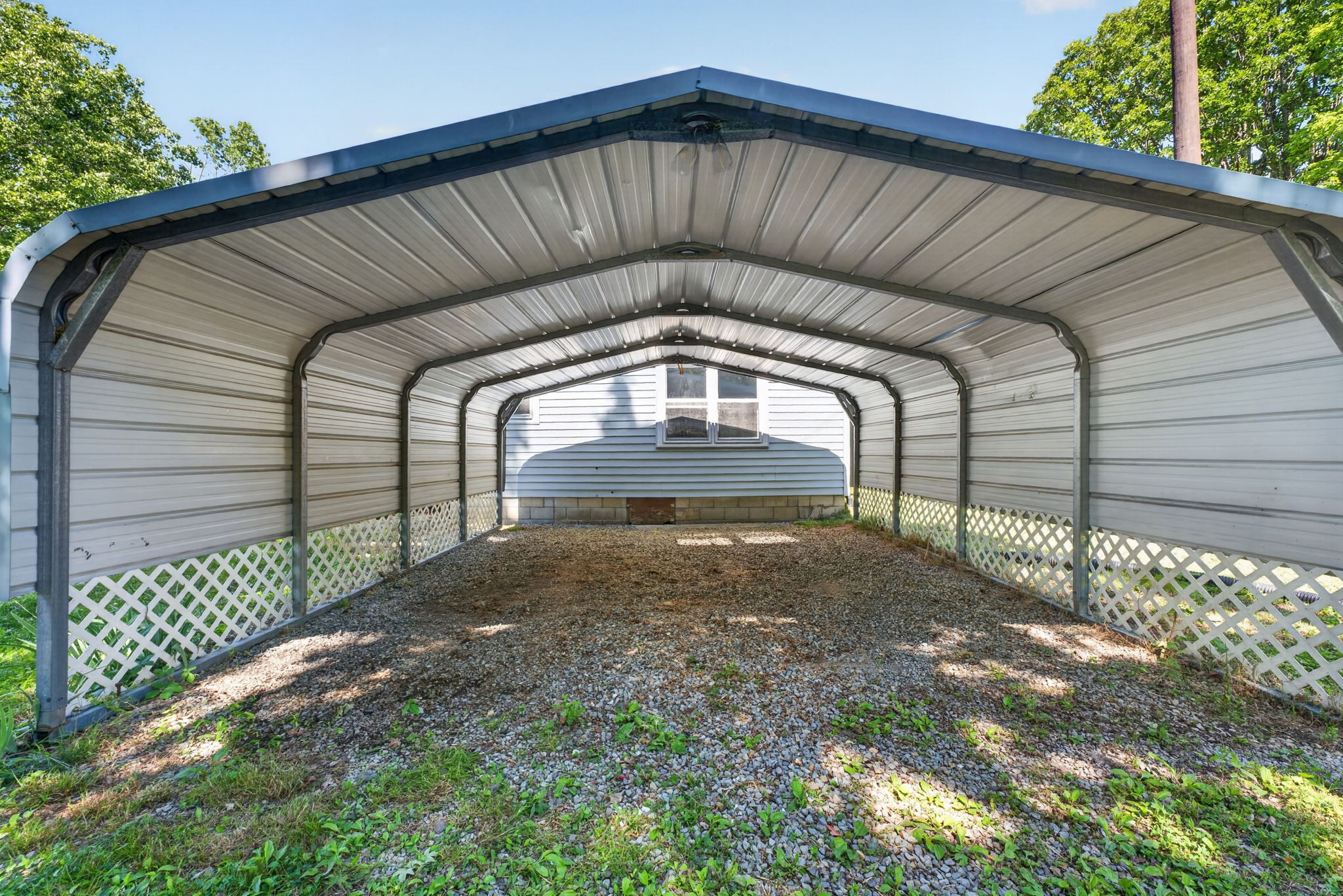 5979 Highway 100