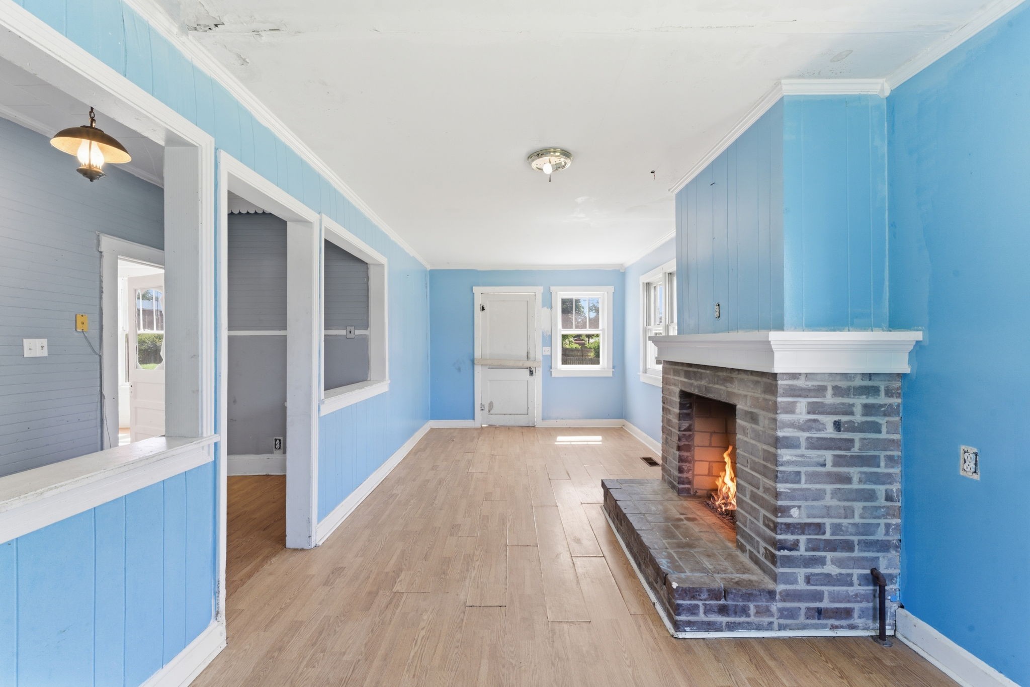 323 Kennedy St