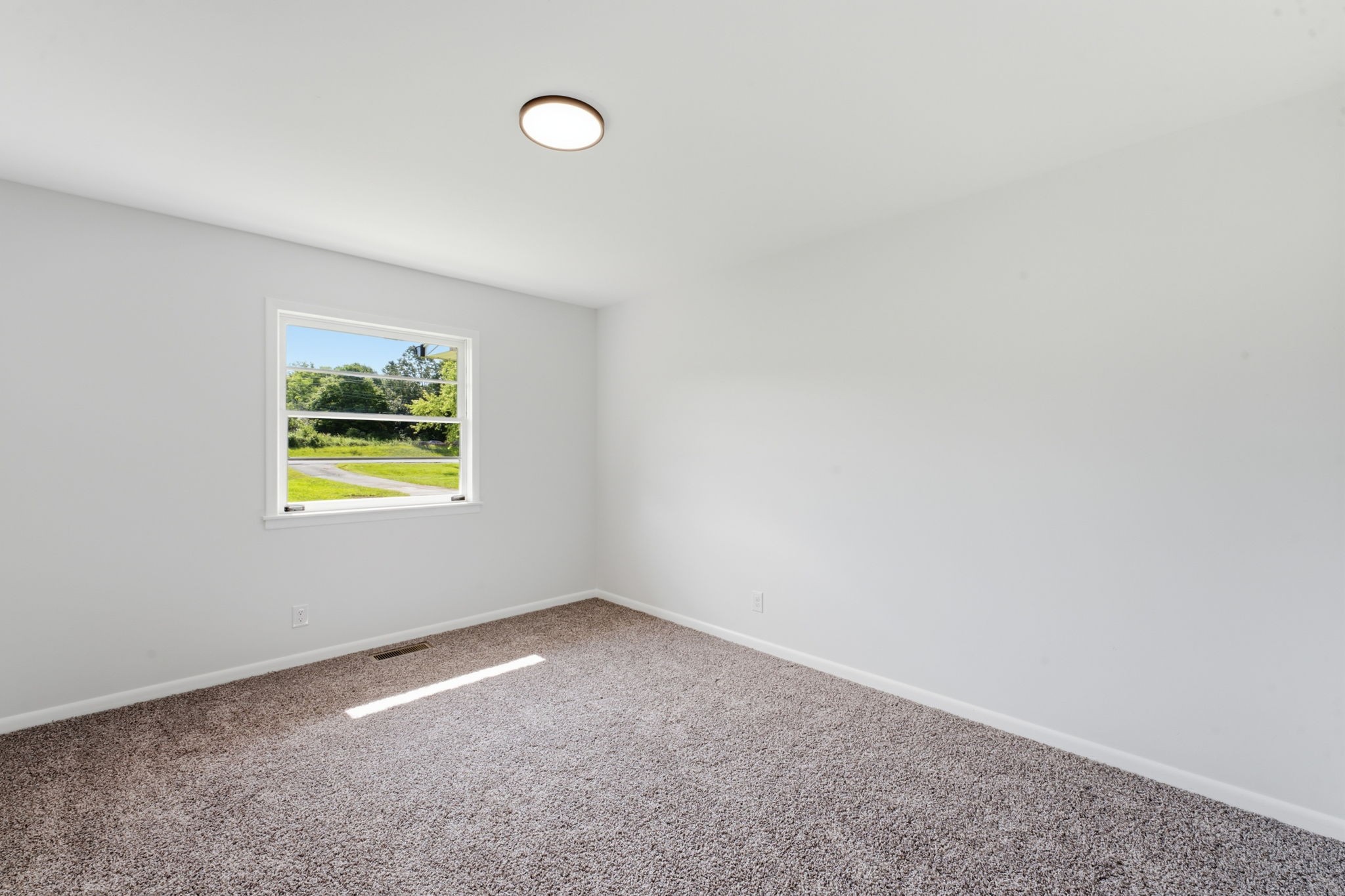4311 Highway 43, N