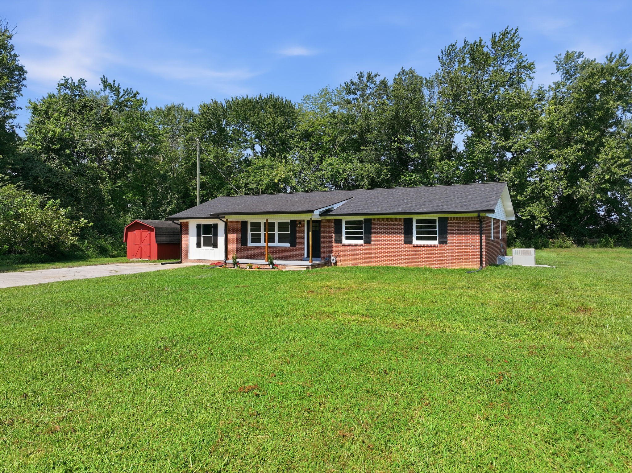 4311 Highway 43, N
