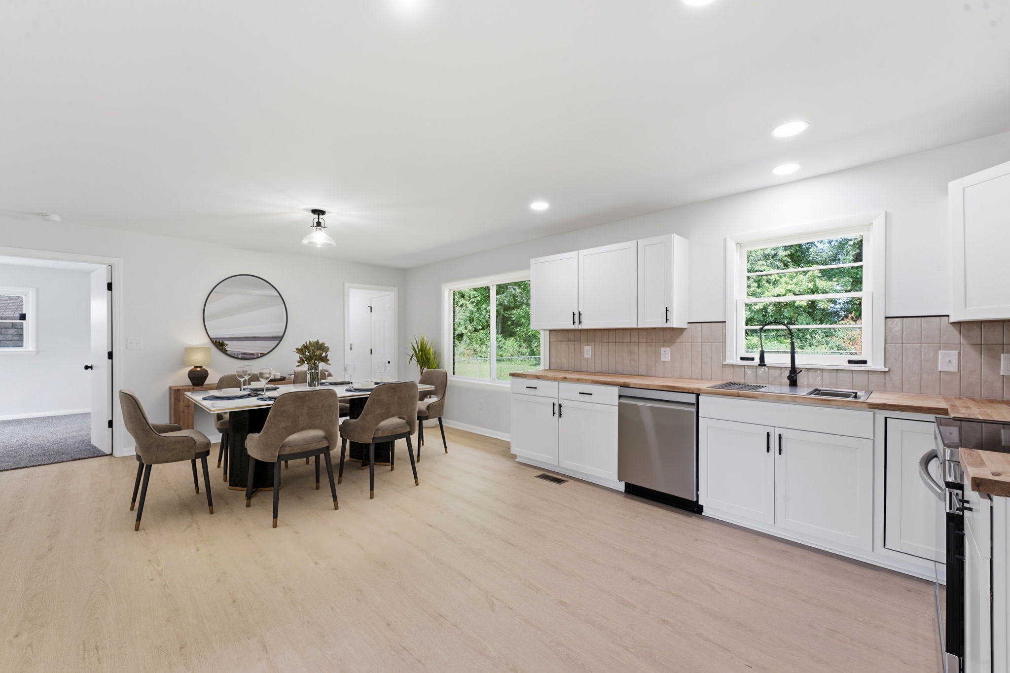4311 Highway 43, N