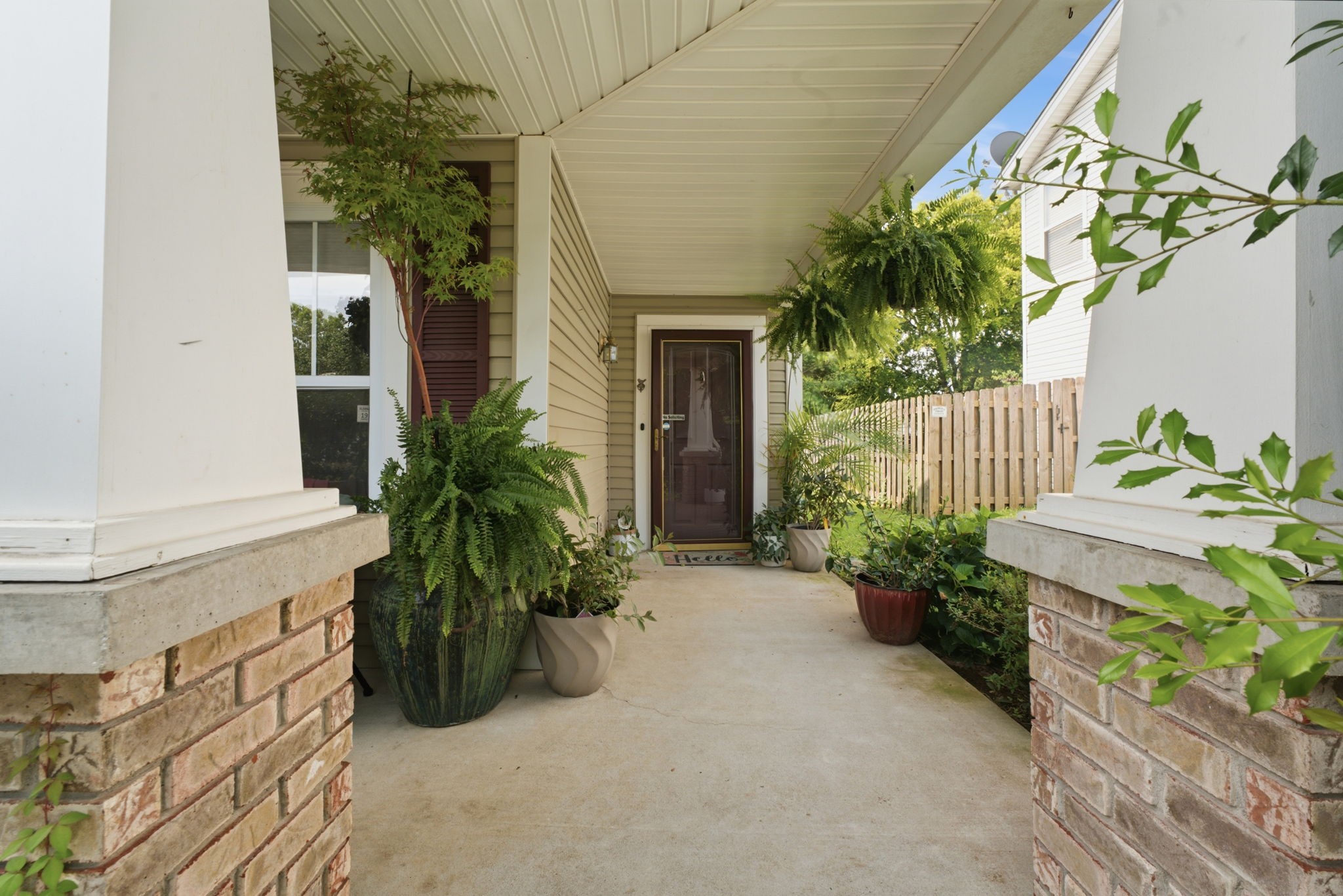 1857 Brookmeadow Ln