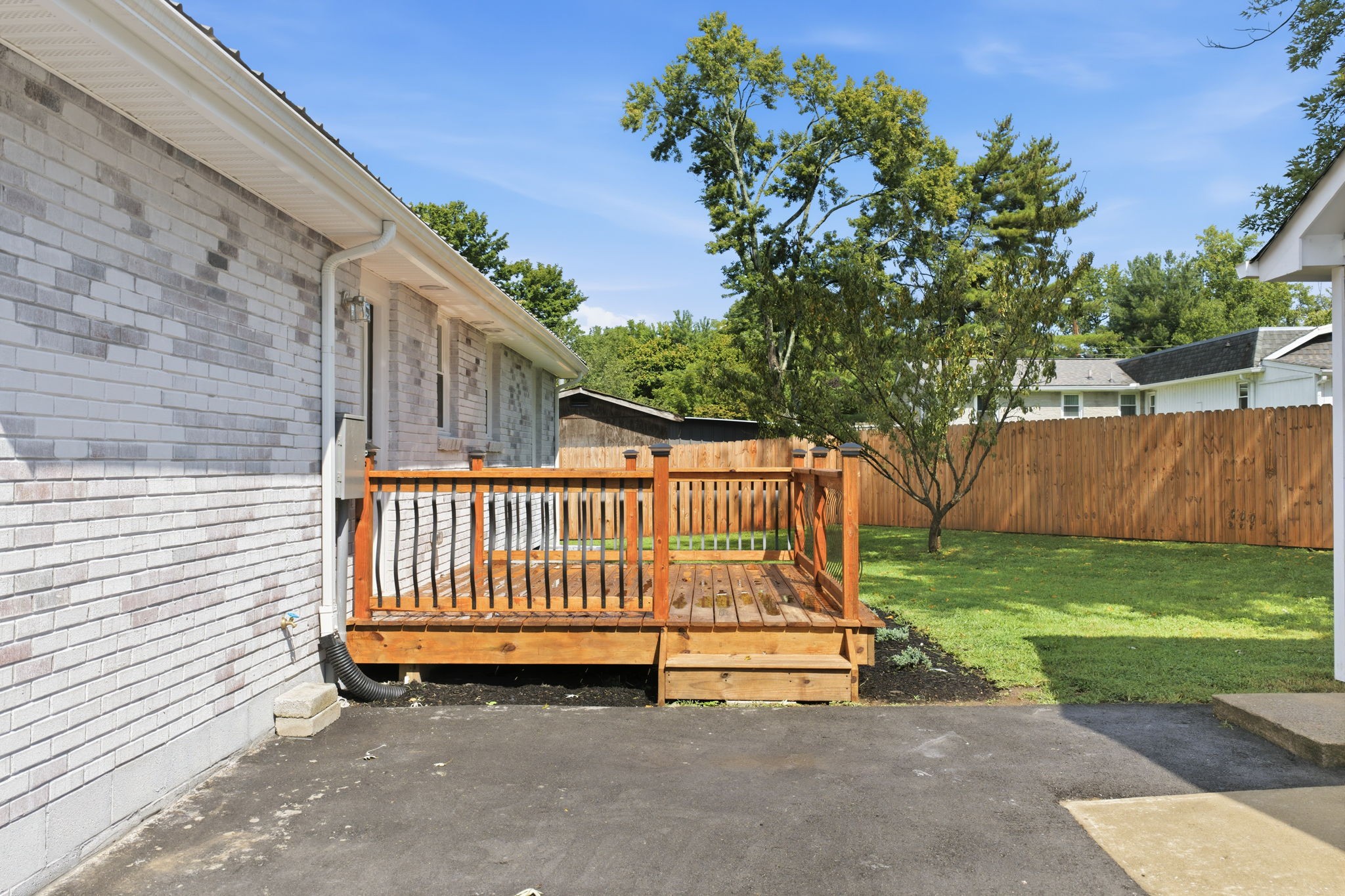 1005 Bettie Dr