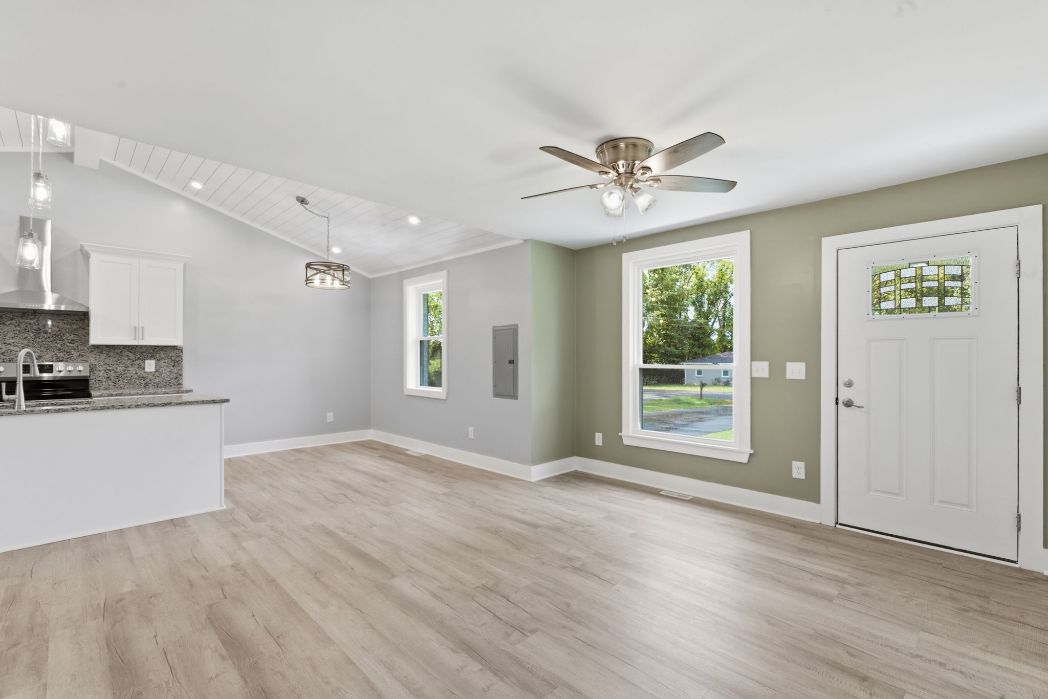 1005 Bettie Dr