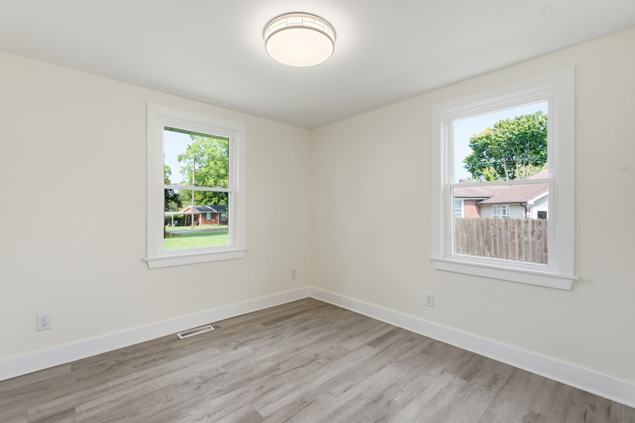 1005 Bettie Dr