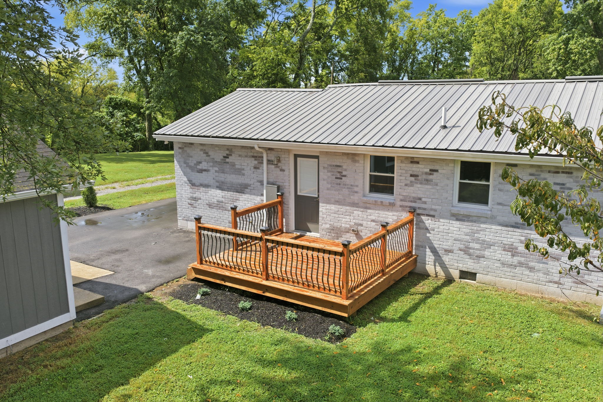1005 Bettie Dr