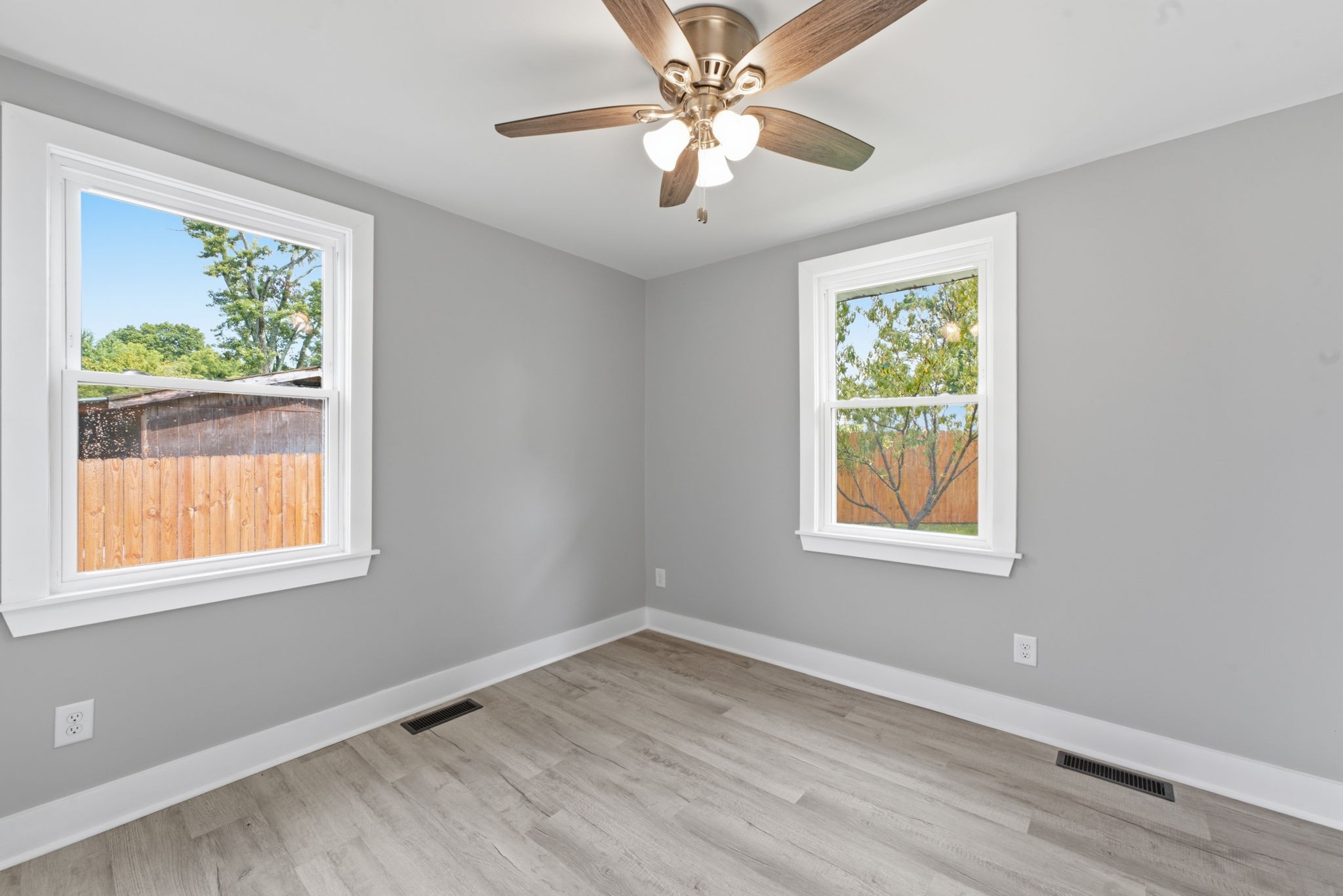 1005 Bettie Dr