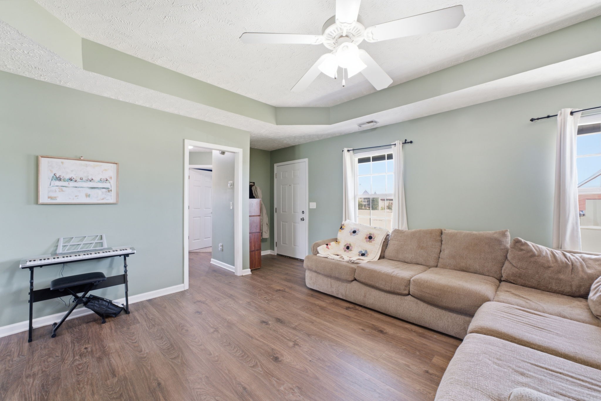 2720 Ridgewood Dr