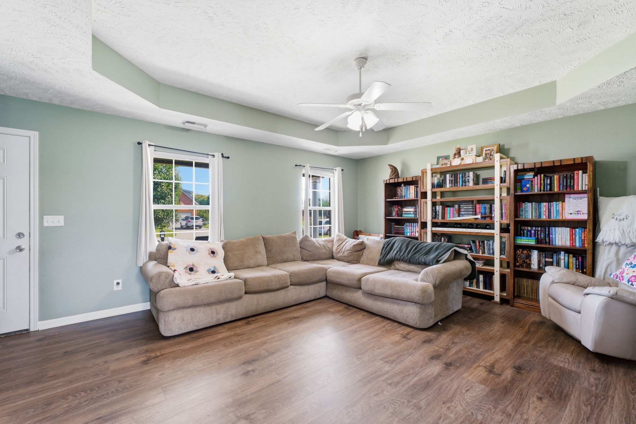 2720 Ridgewood Dr