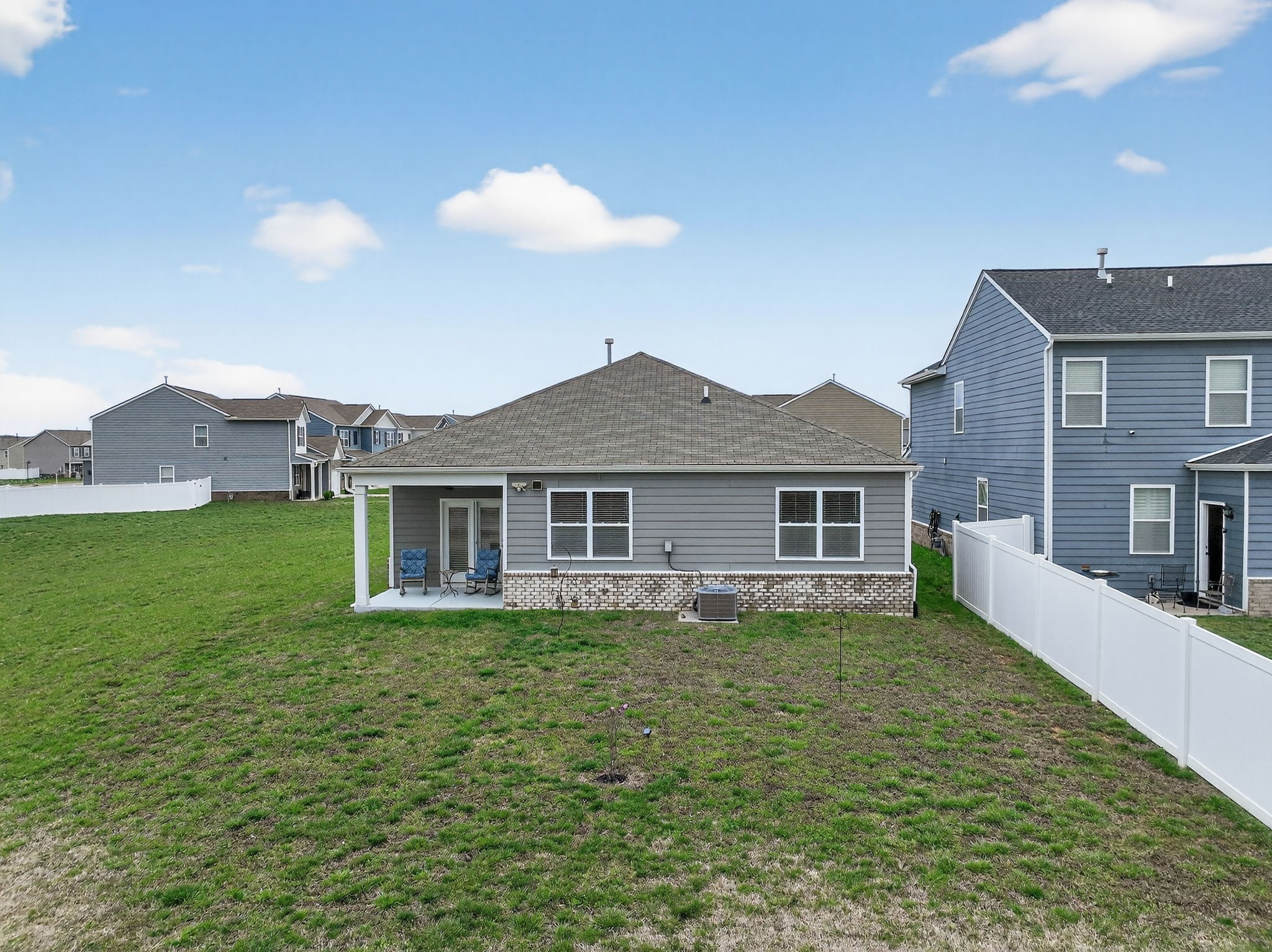 7129 Sunny Parks Dr