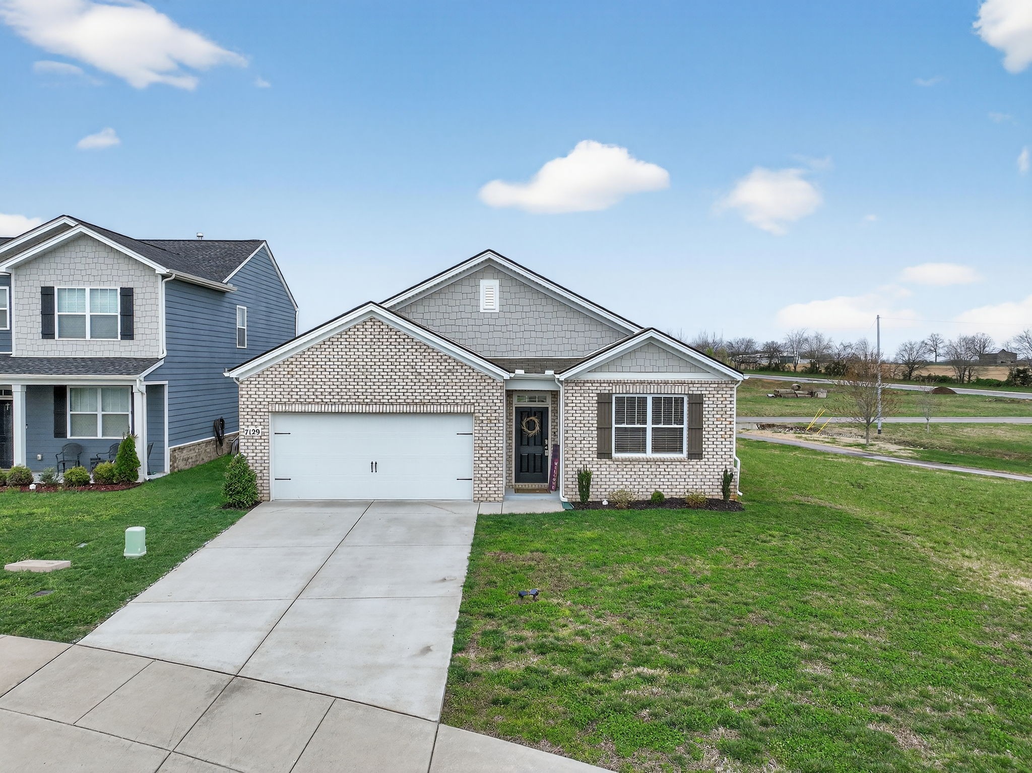 7129 Sunny Parks Dr