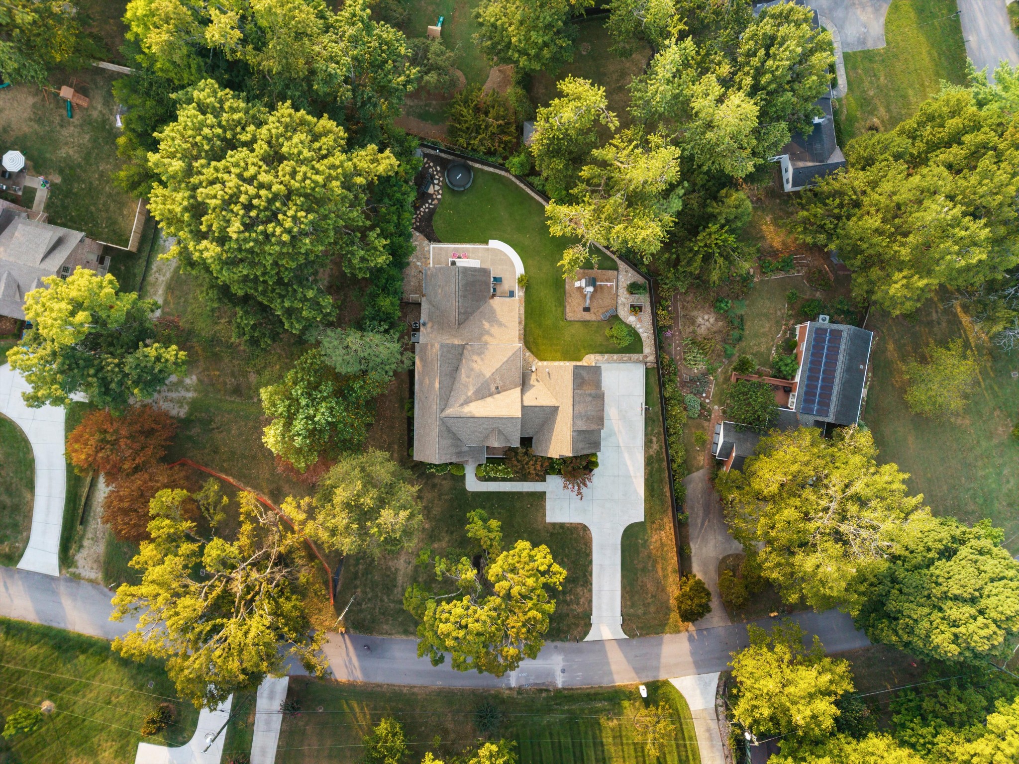 4007 Outer Dr
