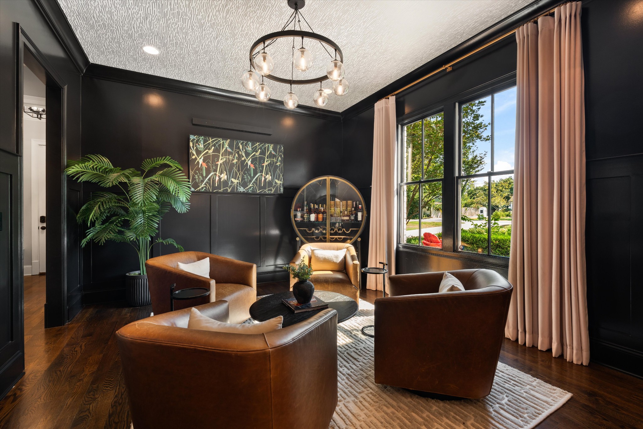 4007 Outer Dr