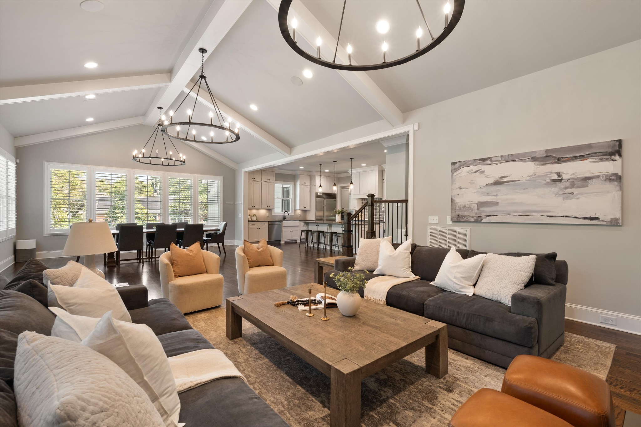 4007 Outer Dr