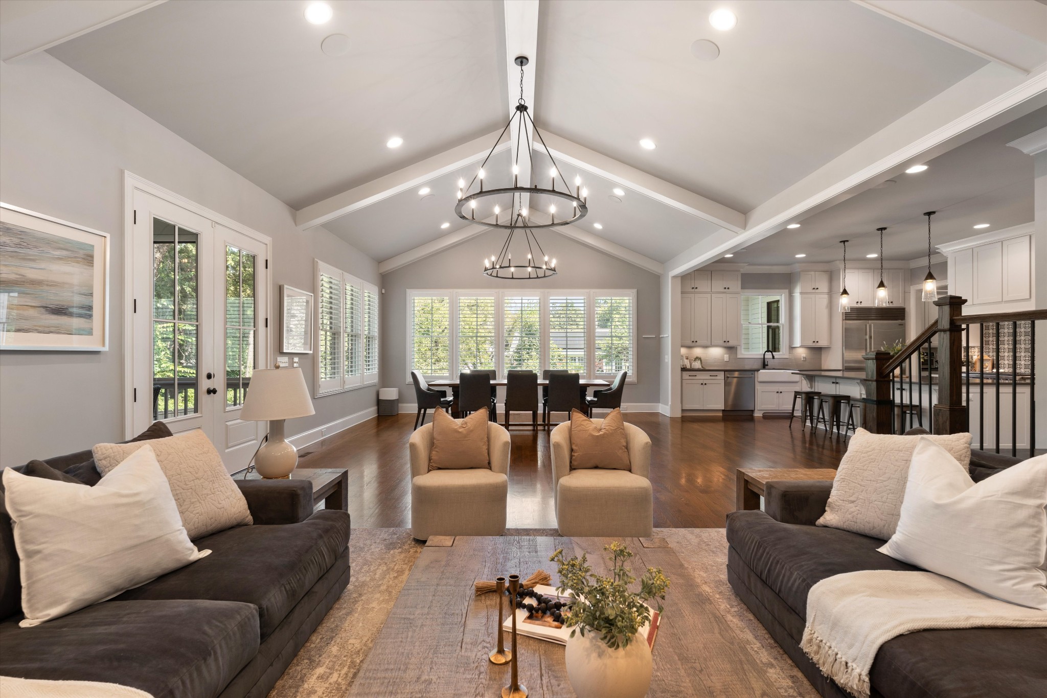 4007 Outer Dr