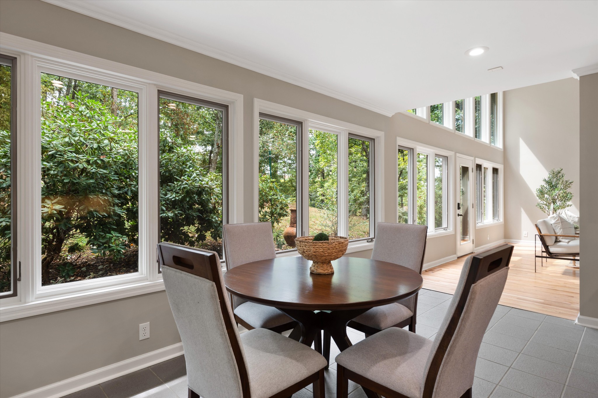 114 Forrest Valley Ct