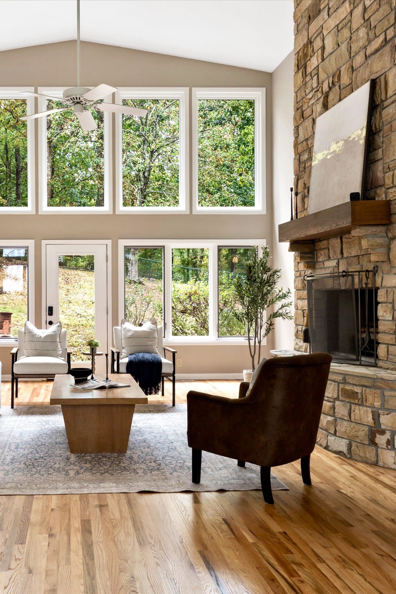 114 Forrest Valley Ct
