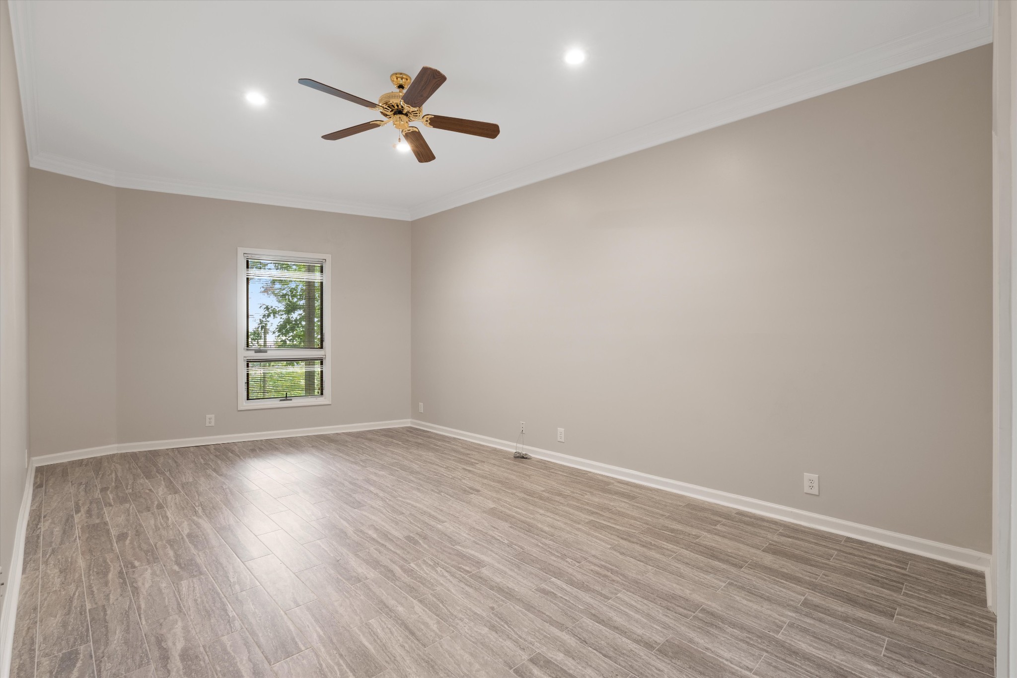 114 Forrest Valley Ct
