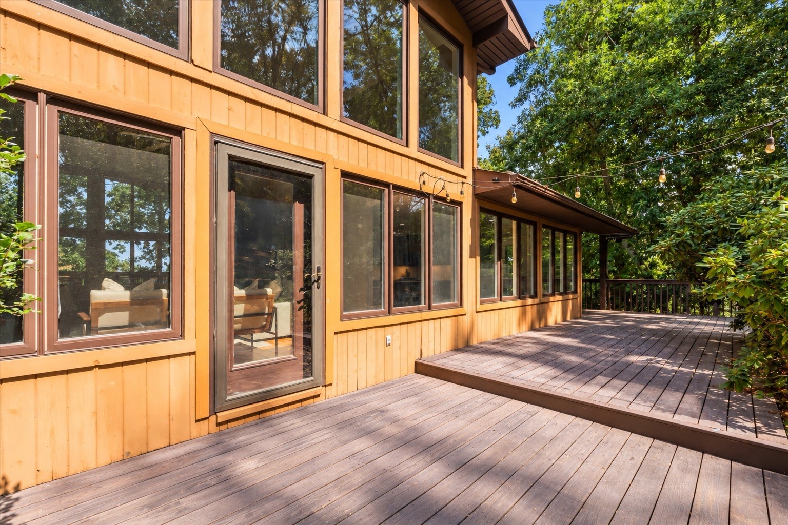 114 Forrest Valley Ct
