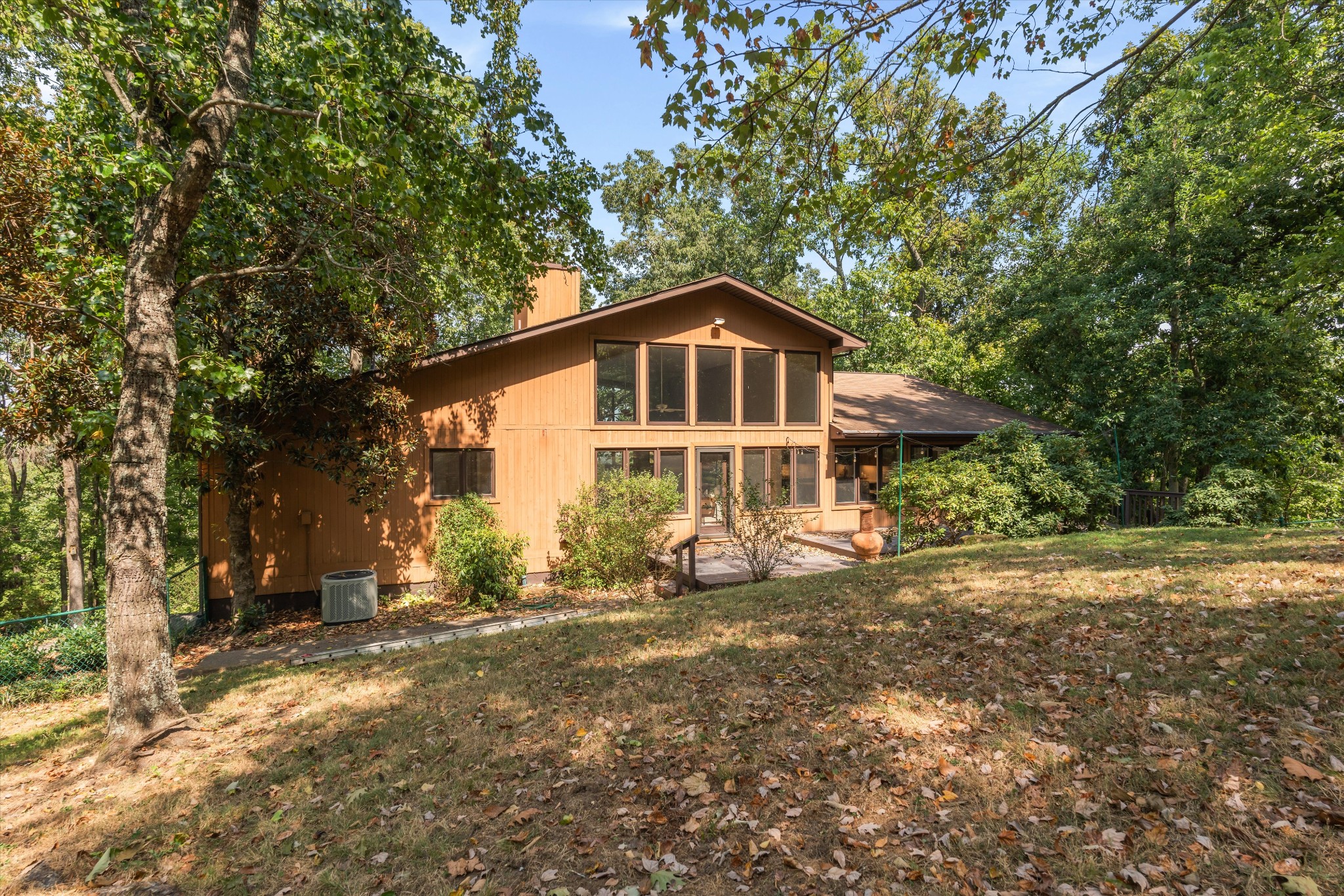 114 Forrest Valley Ct