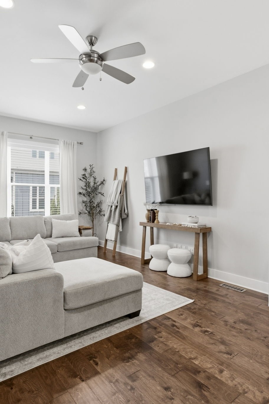 503 Vernon Cir
