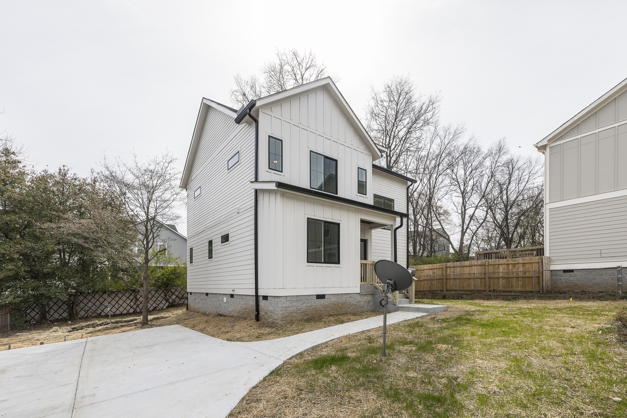 1509B Corder Dr