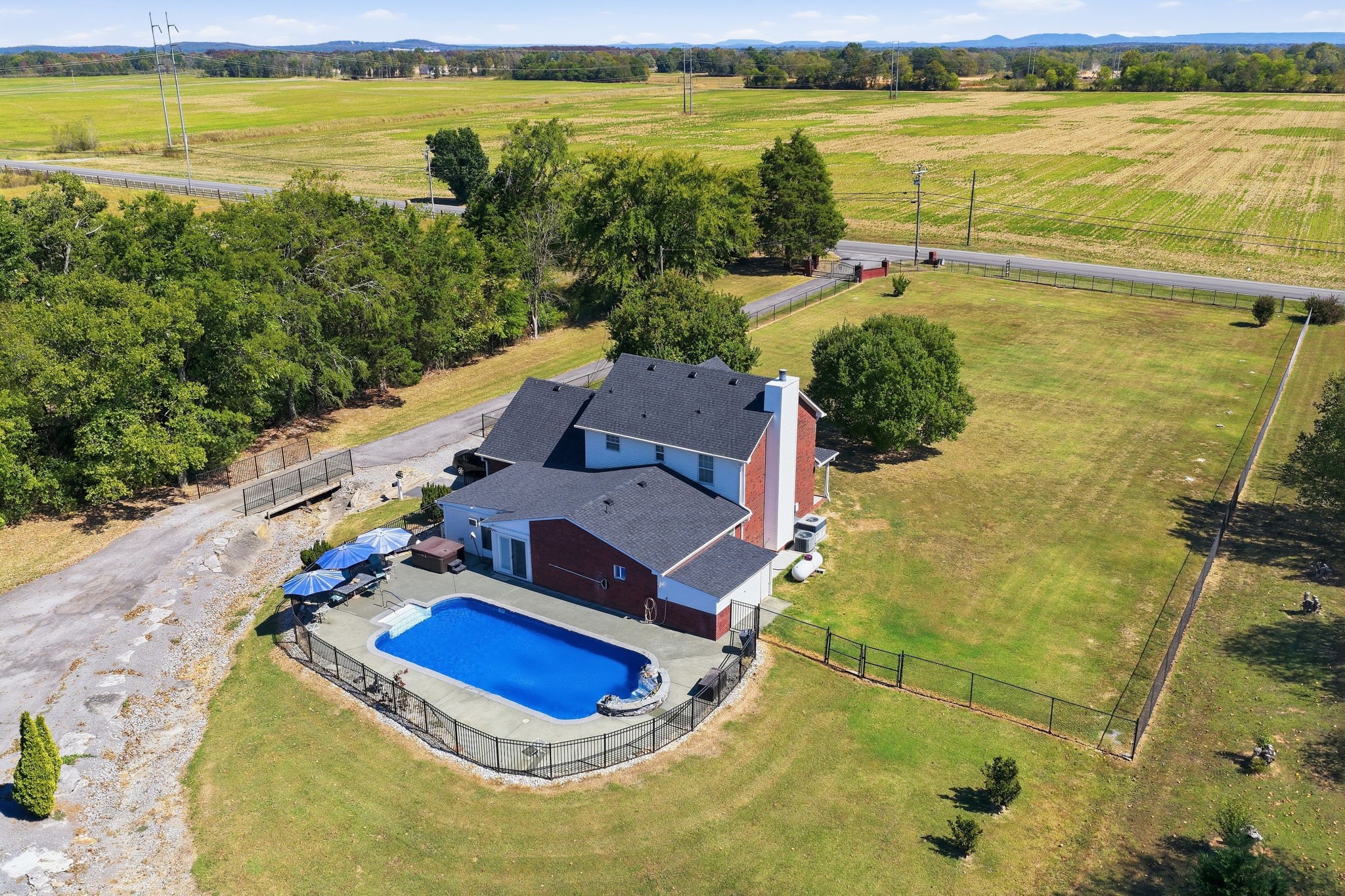 4612 Midland Rd