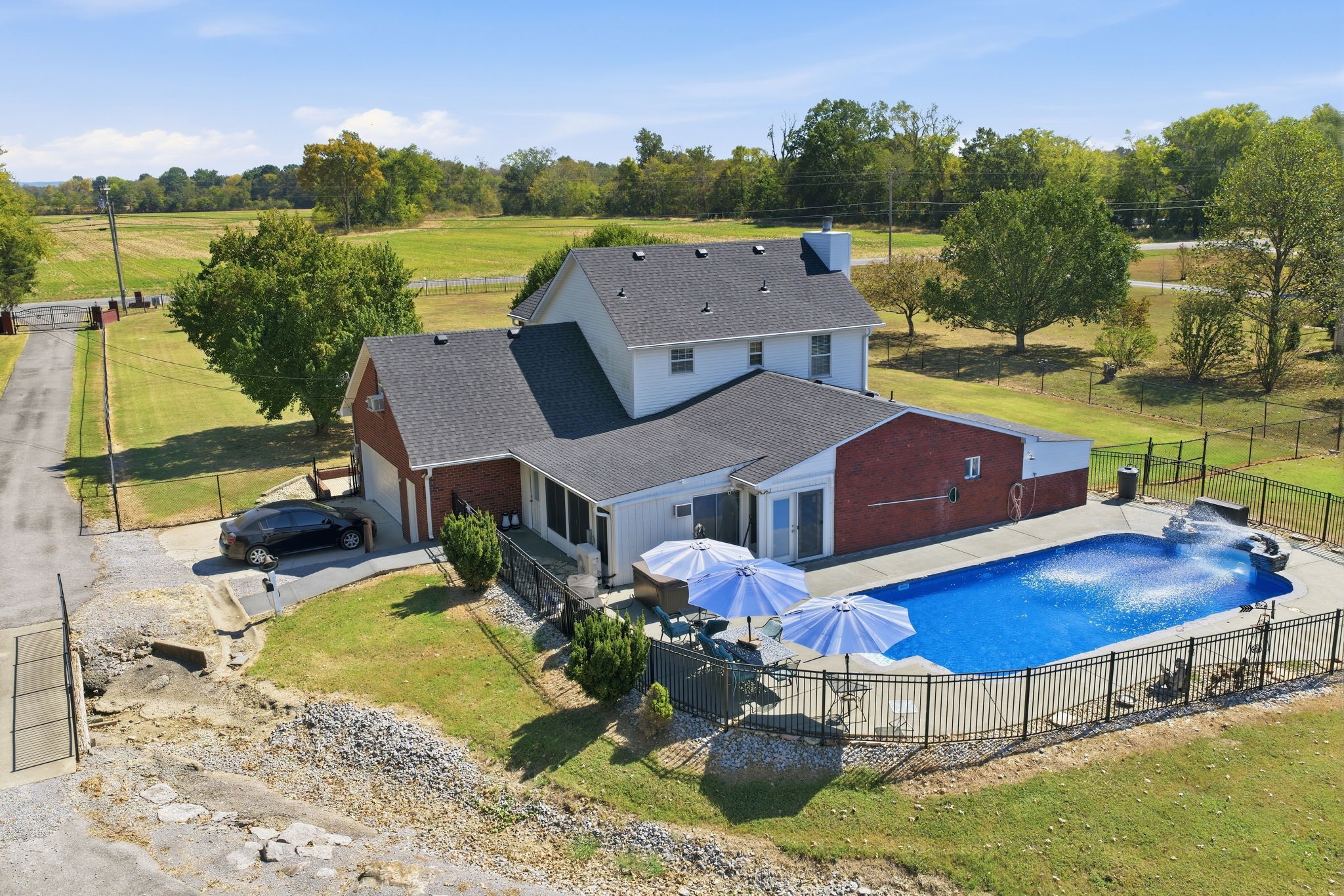 4612 Midland Rd