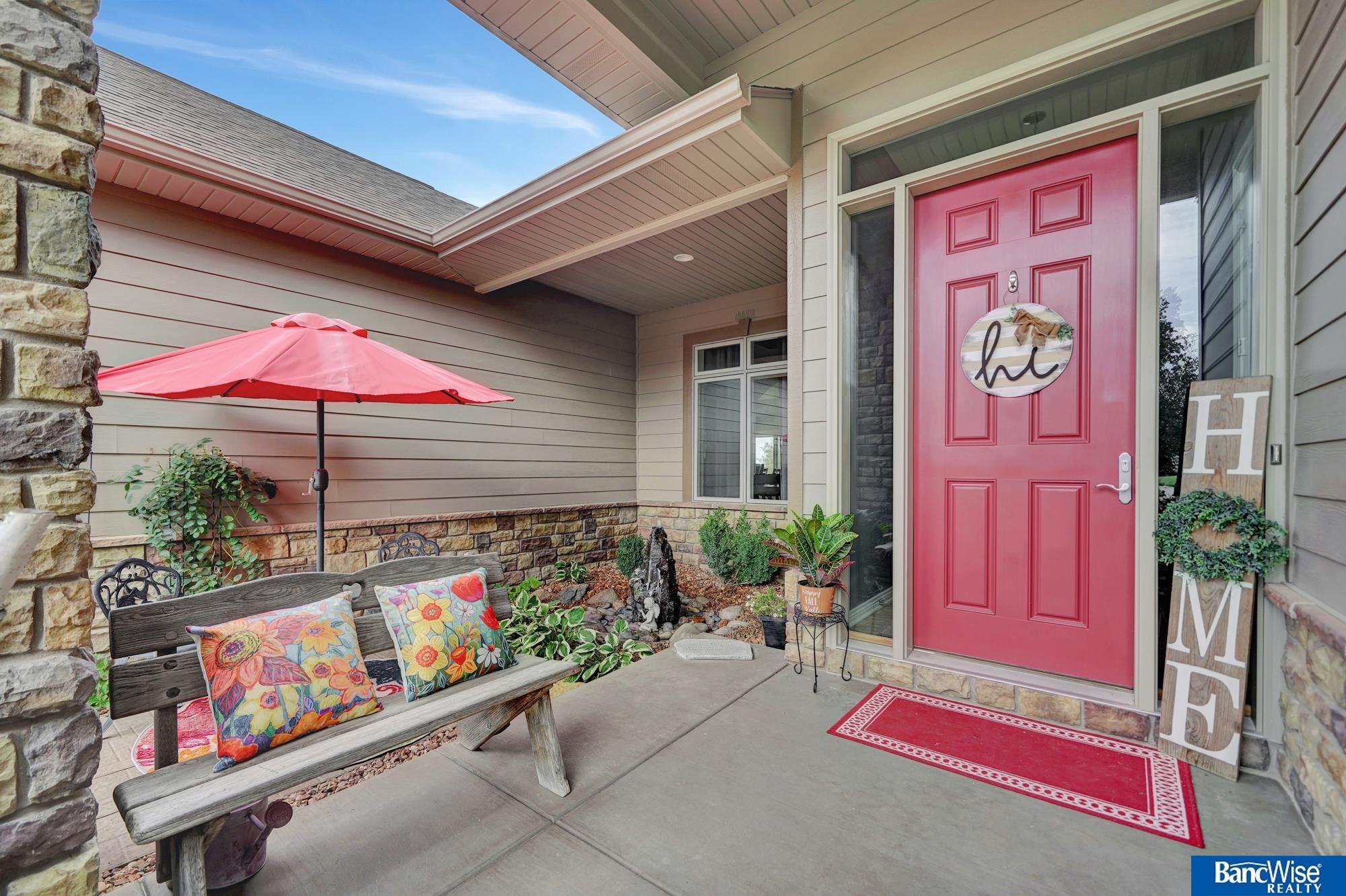 9728 Chateau Circle