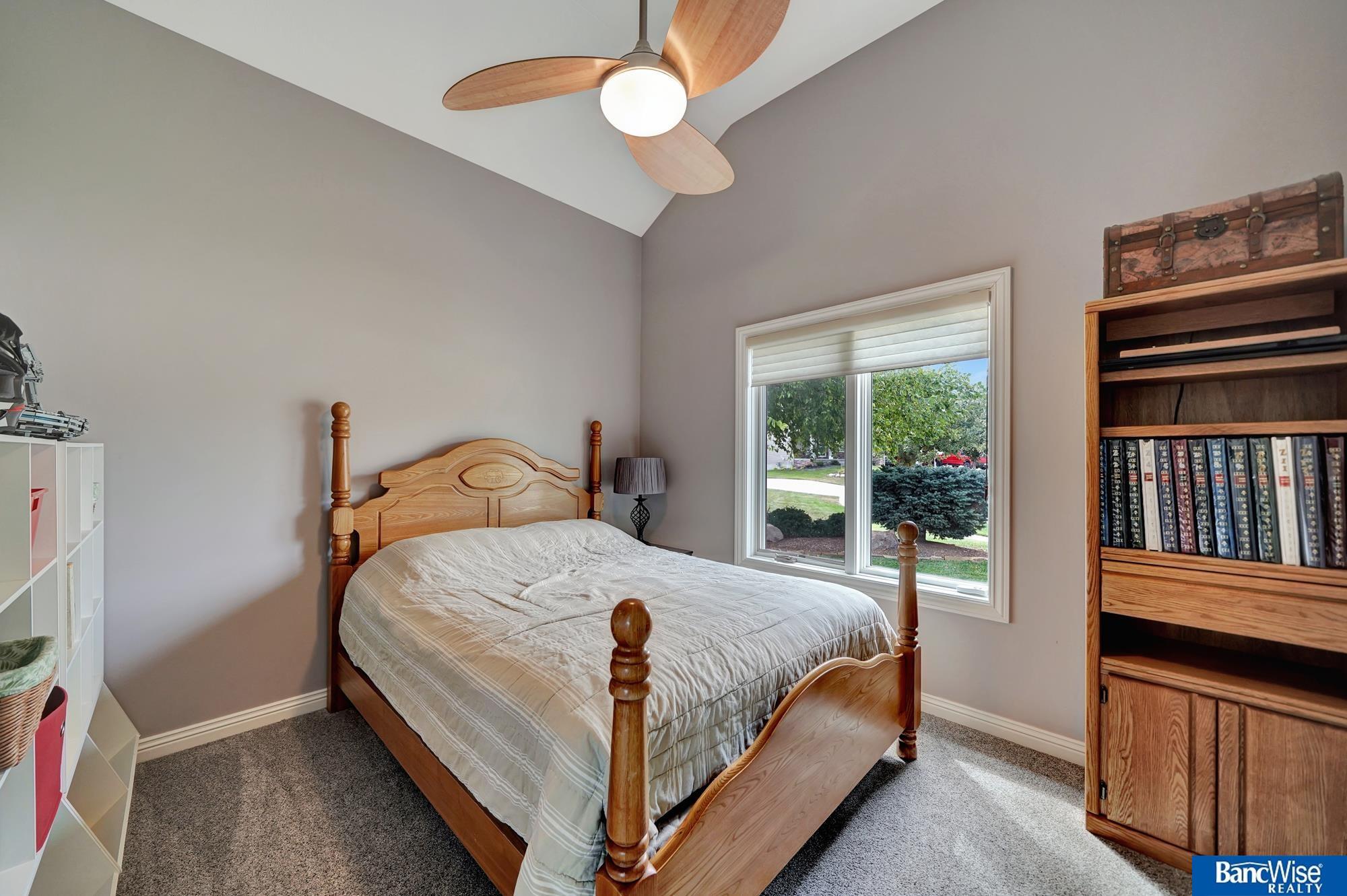 9728 Chateau Circle