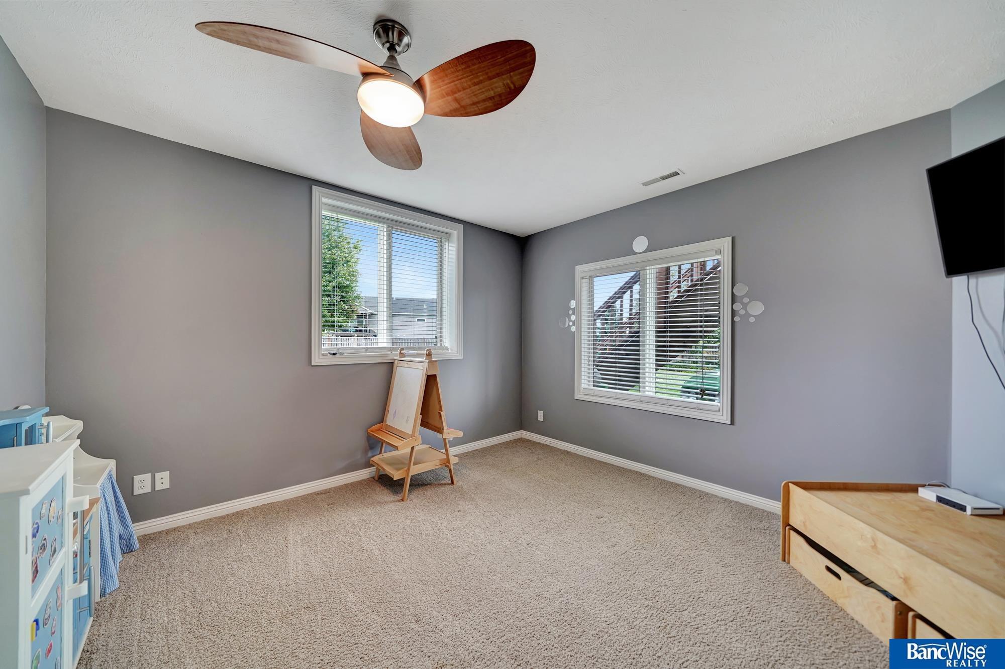 9728 Chateau Circle
