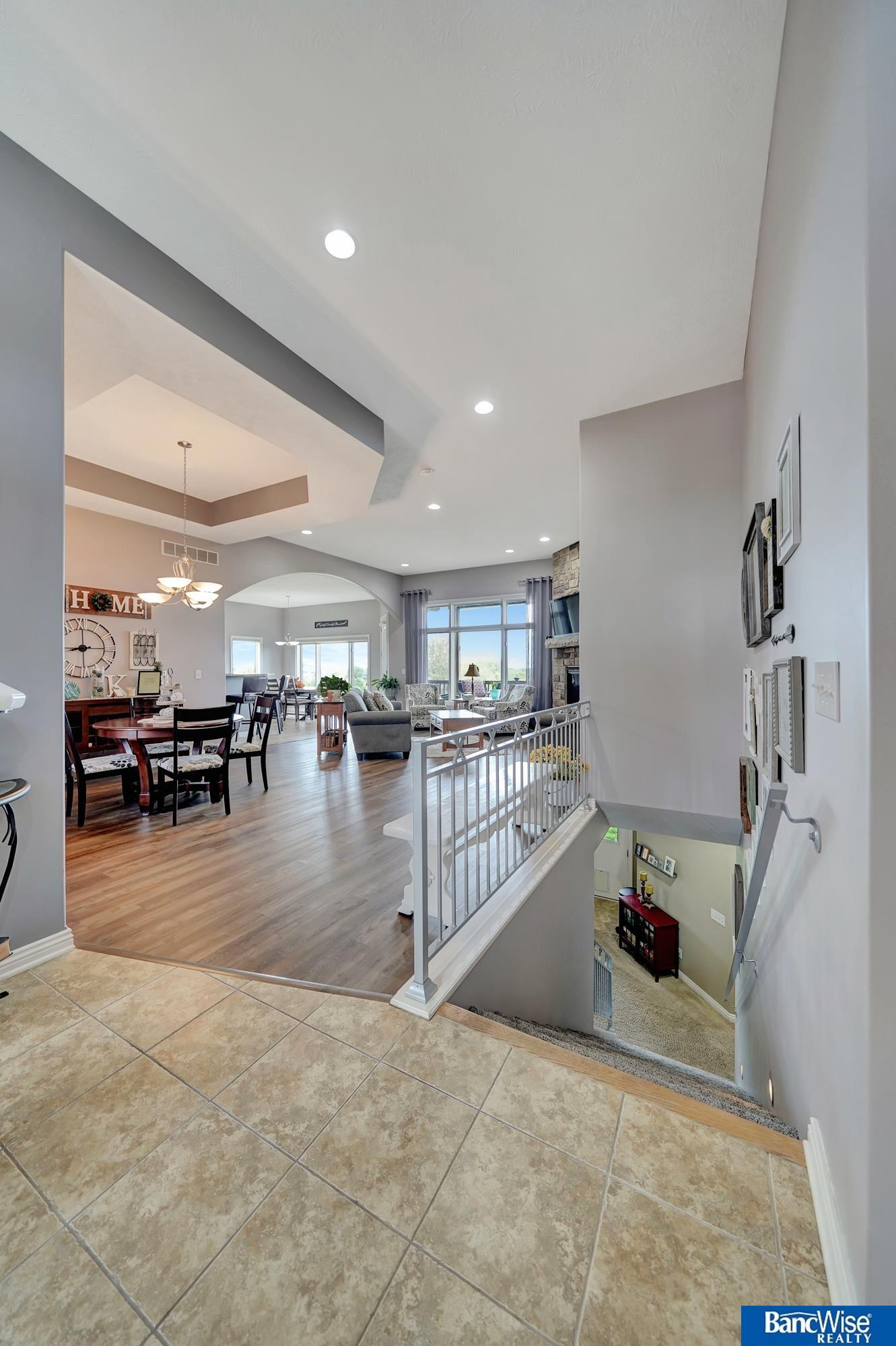9728 Chateau Circle