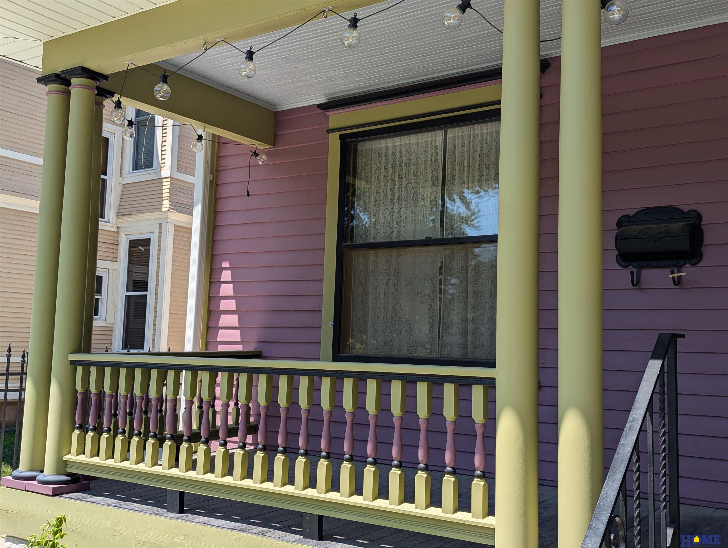 1110 E Street