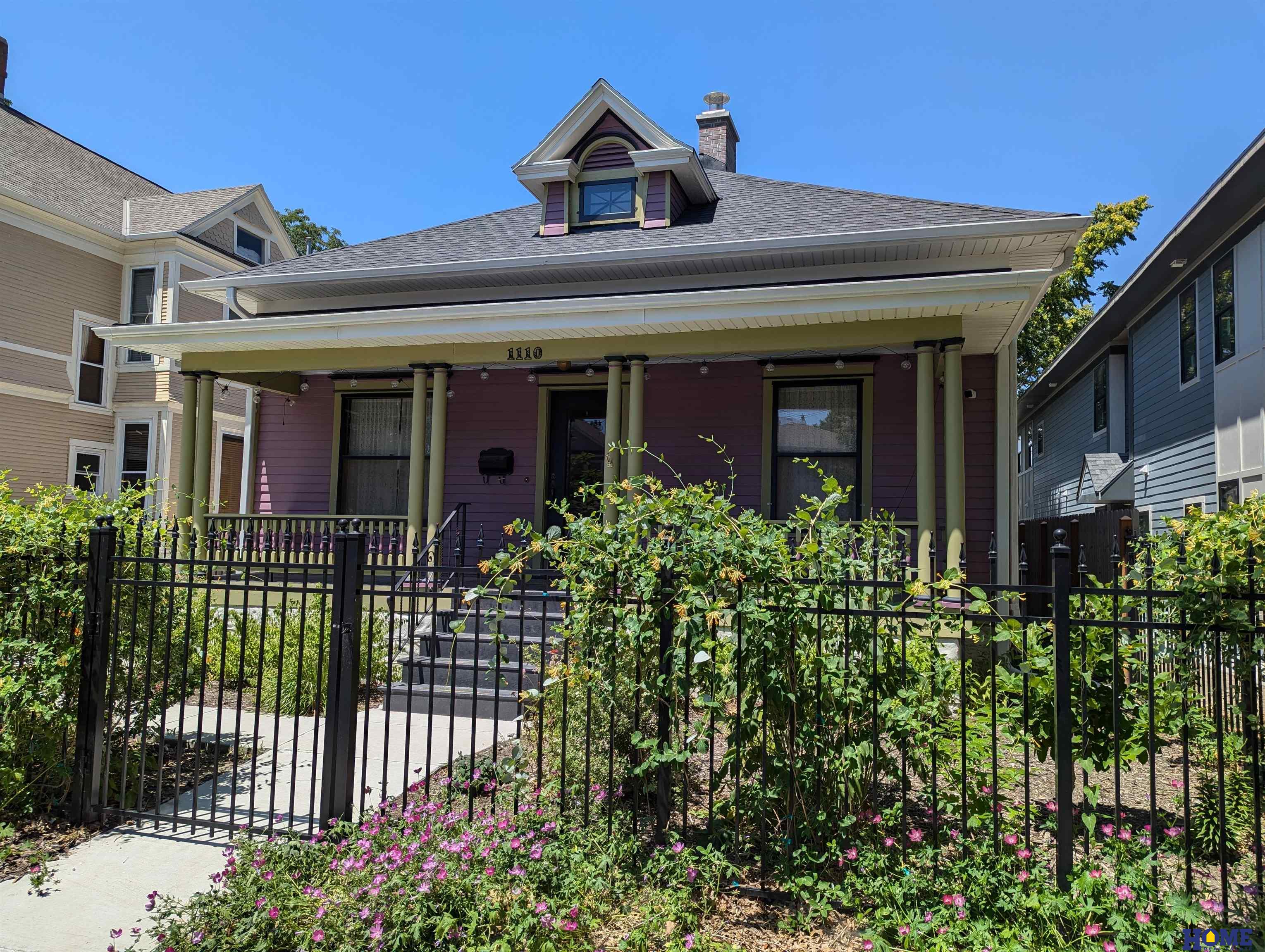 1110 E Street