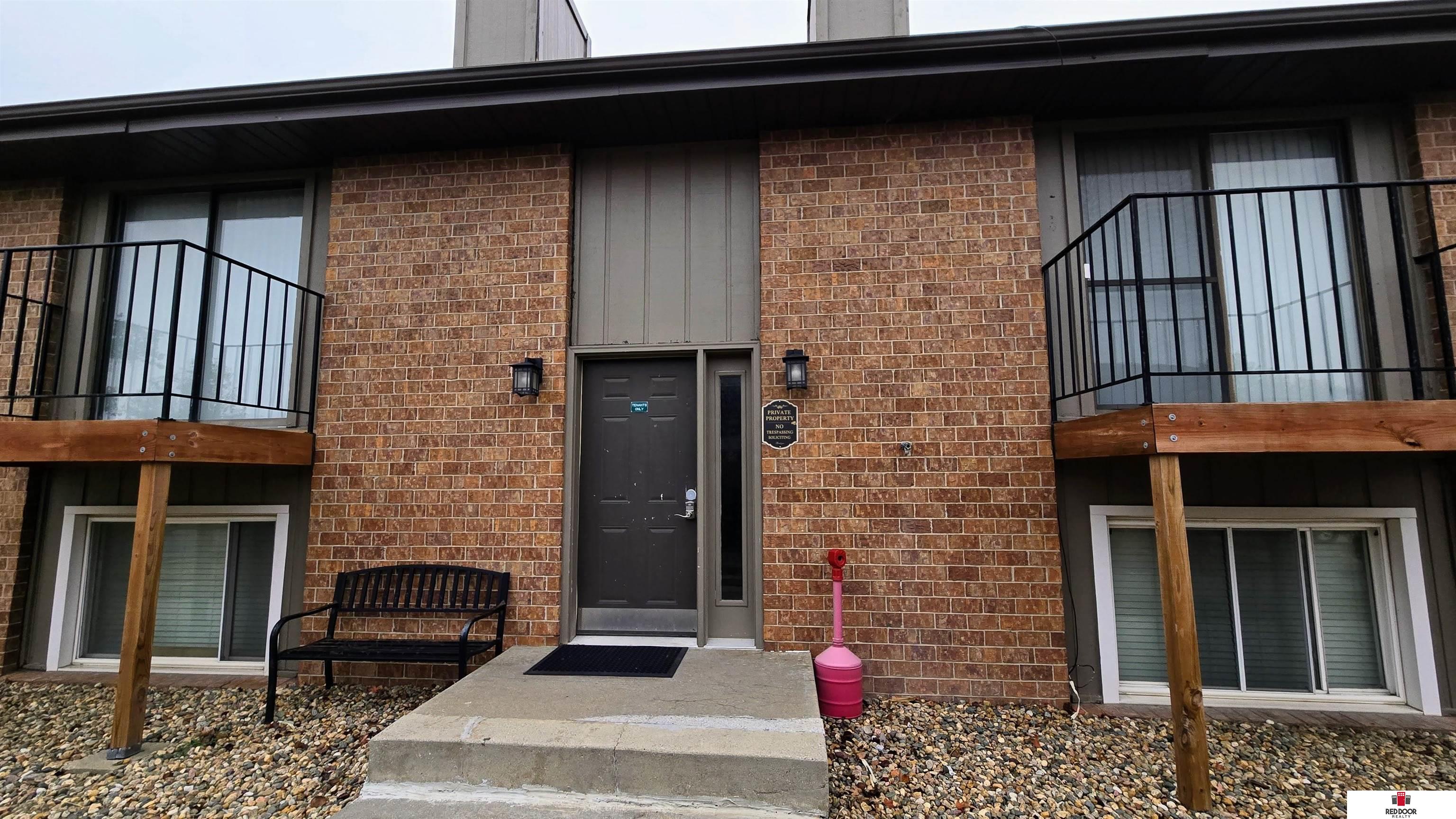 3524 Huntington Avenue