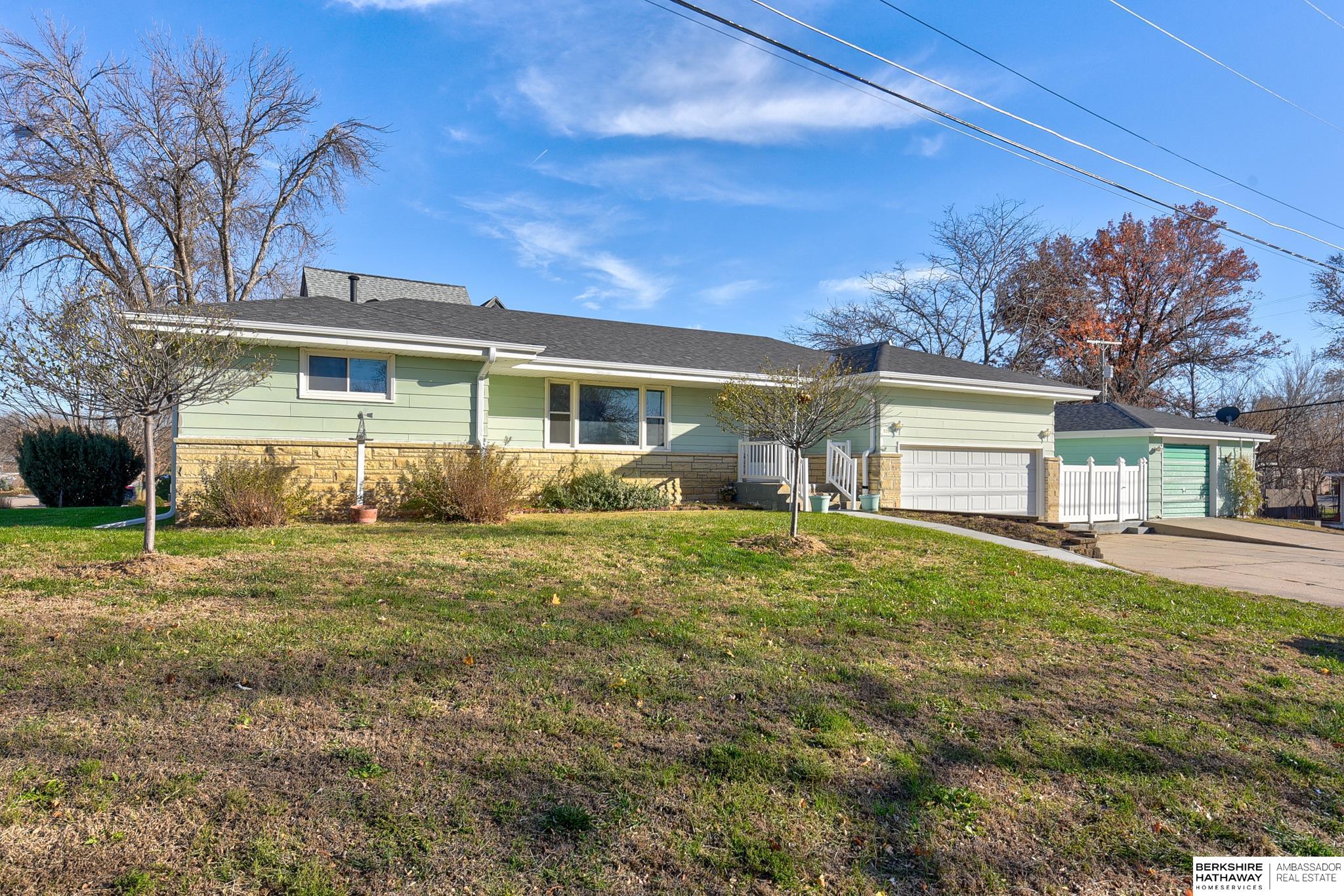 109 N 25 Street