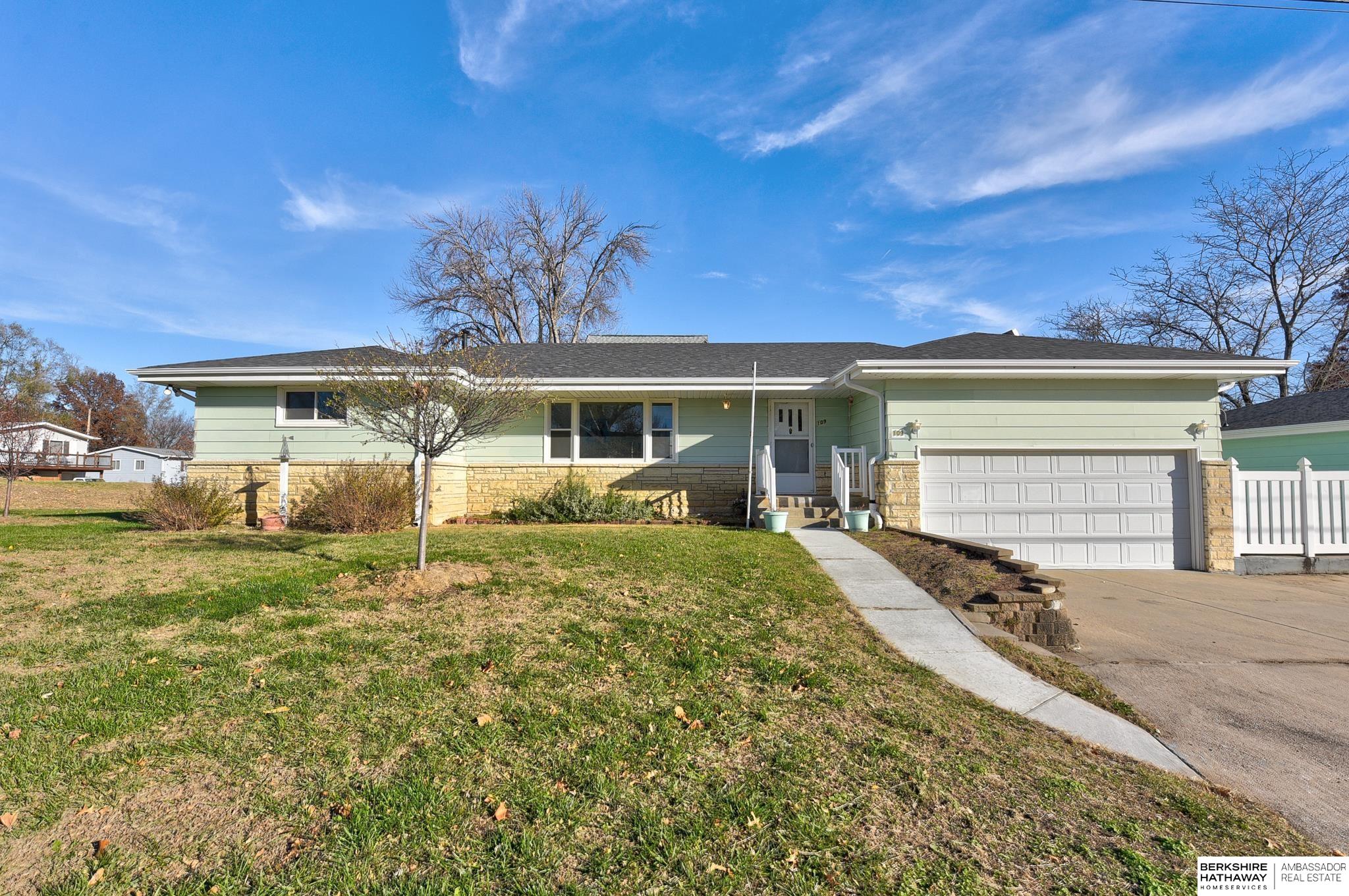 109 N 25 Street
