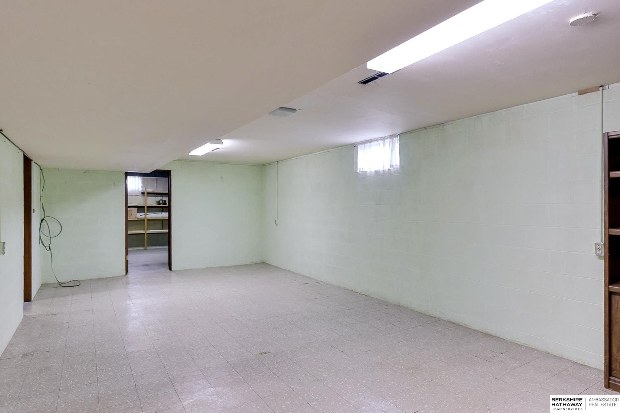 109 N 25 Street