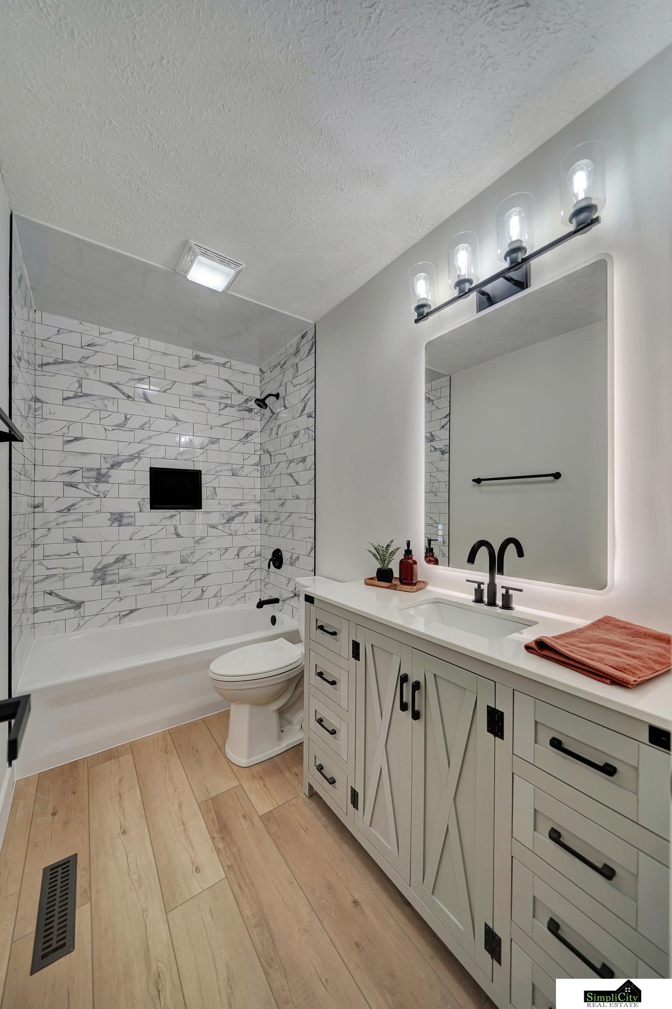 1811 Montclair Drive