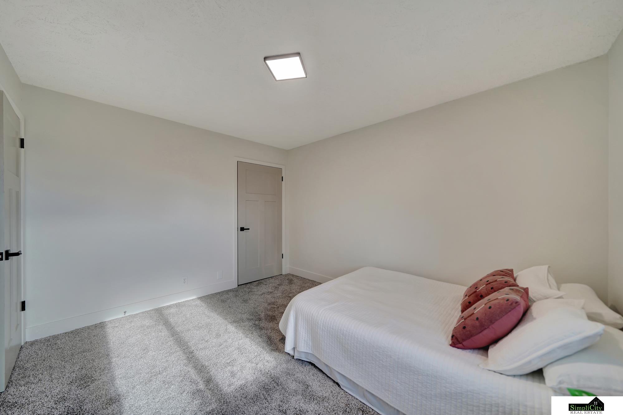 1811 Montclair Drive