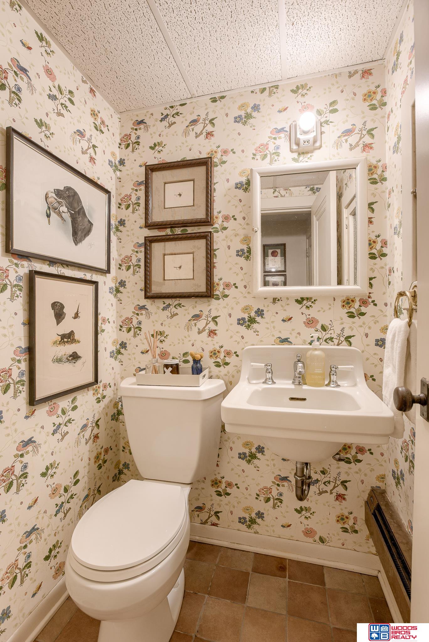 2819 Van Dorn Street