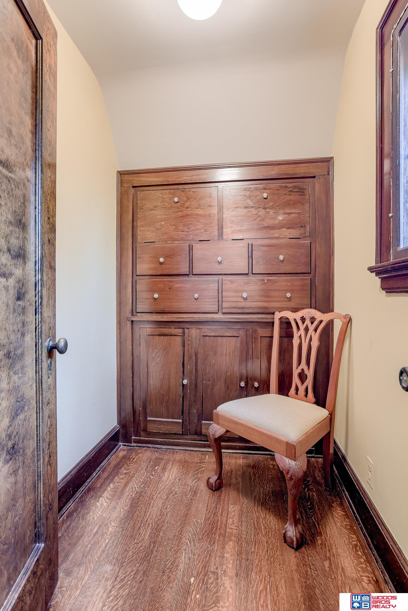 2819 Van Dorn Street