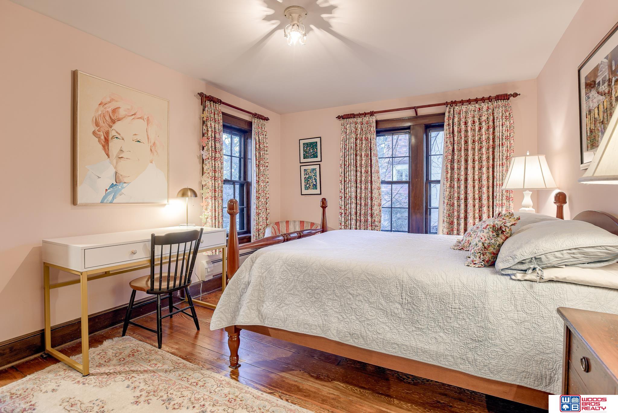 2819 Van Dorn Street