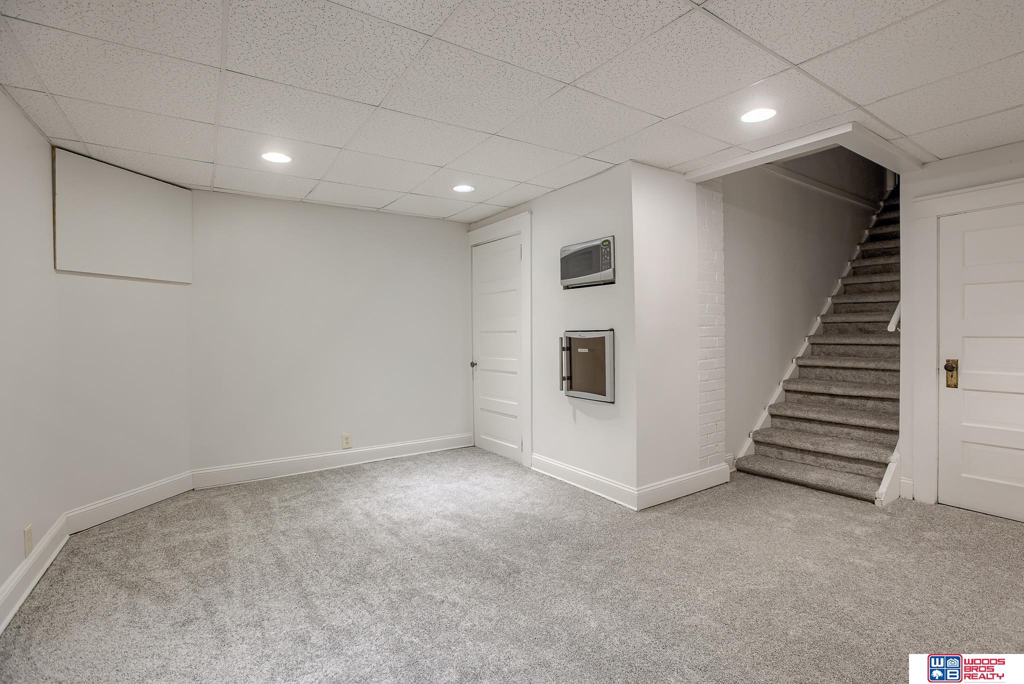 2819 Van Dorn Street