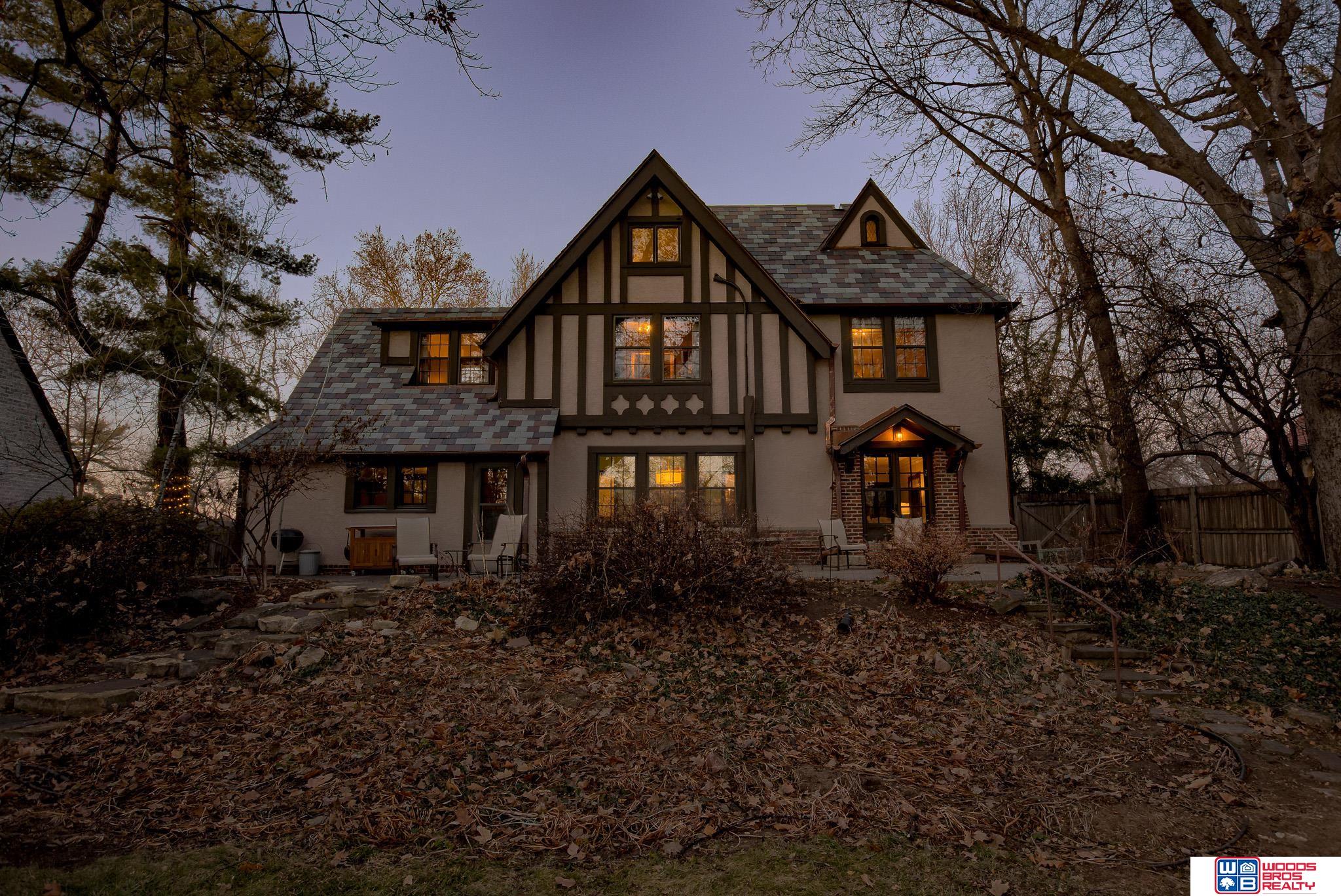 2819 Van Dorn Street