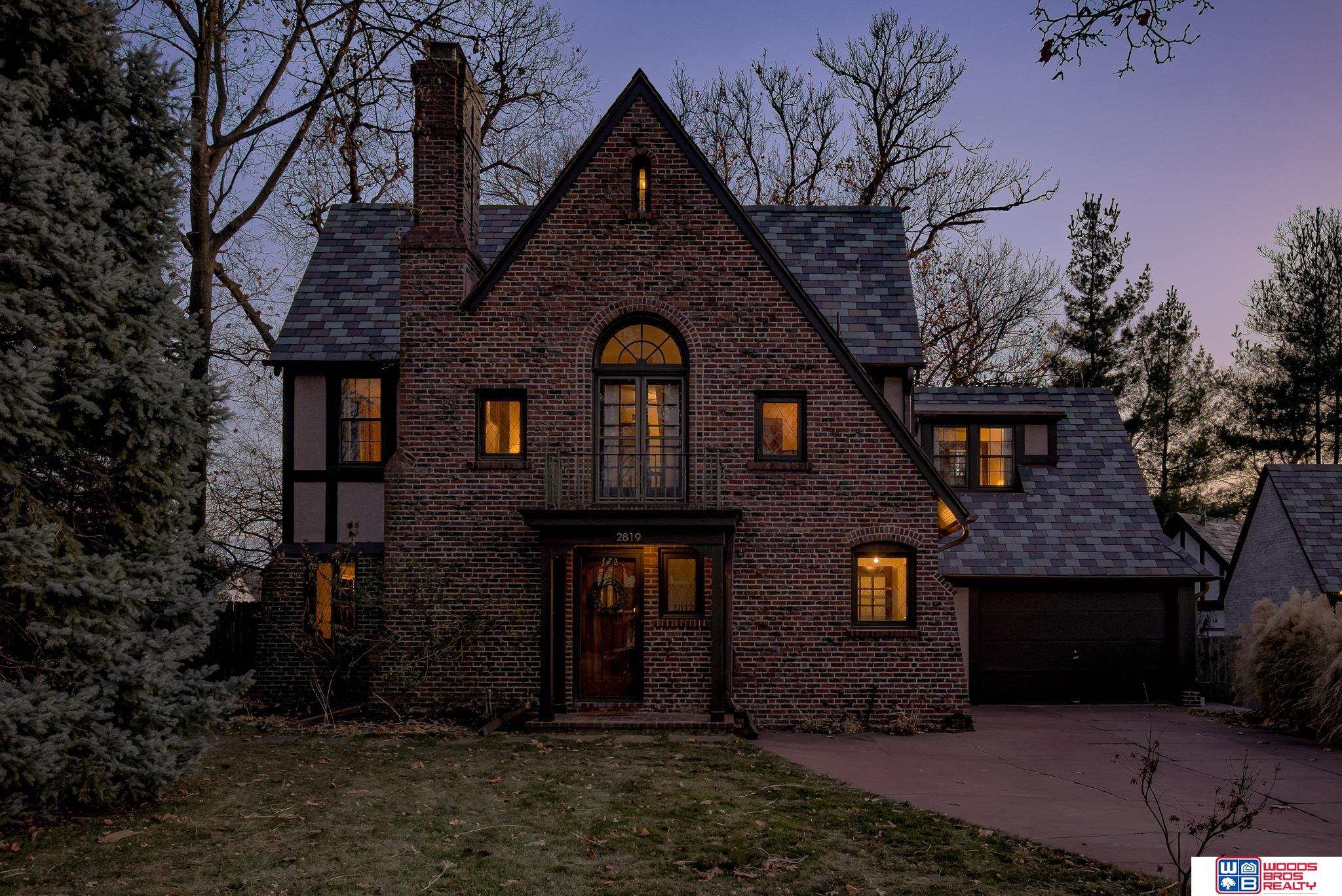 2819 Van Dorn Street