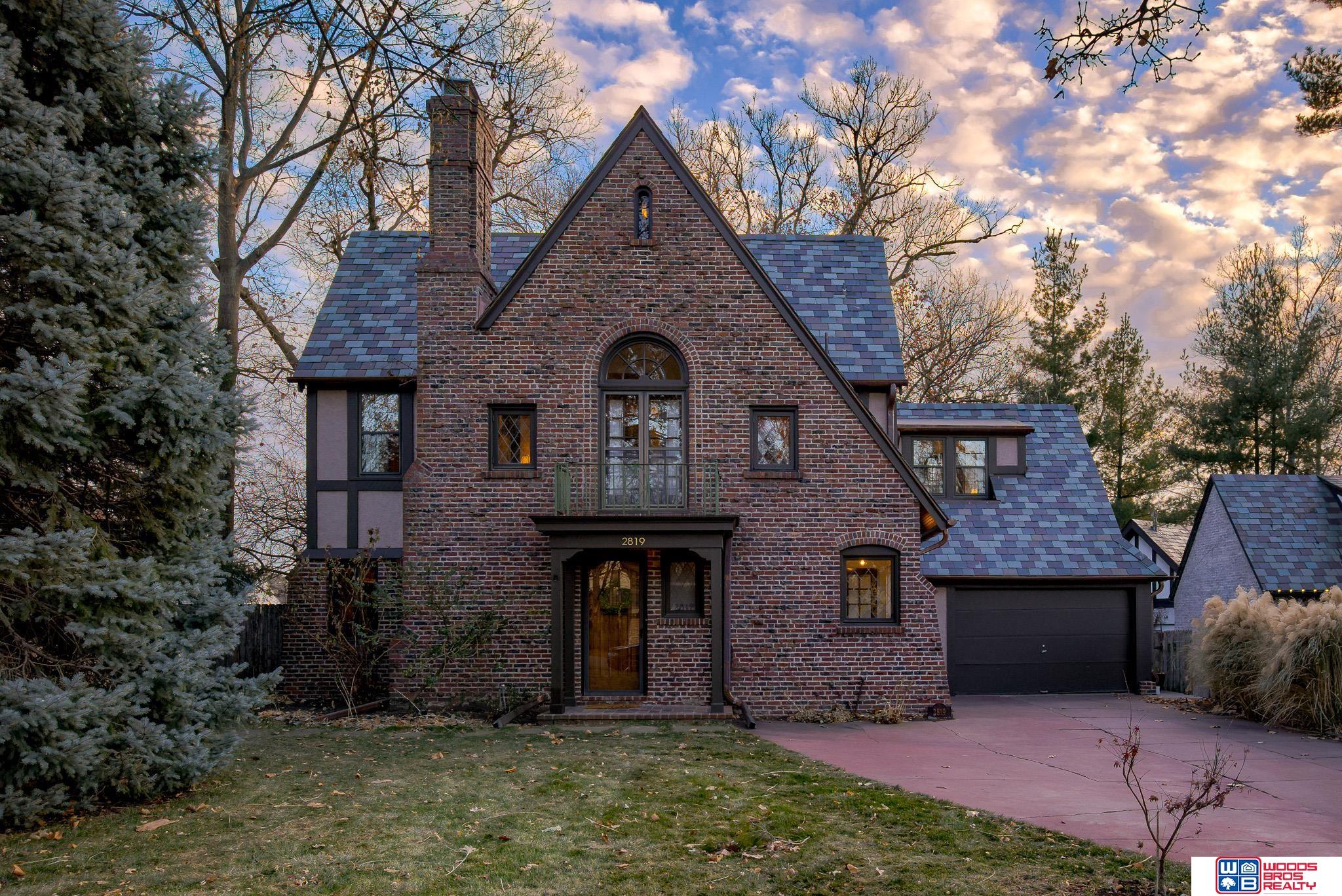 2819 Van Dorn Street