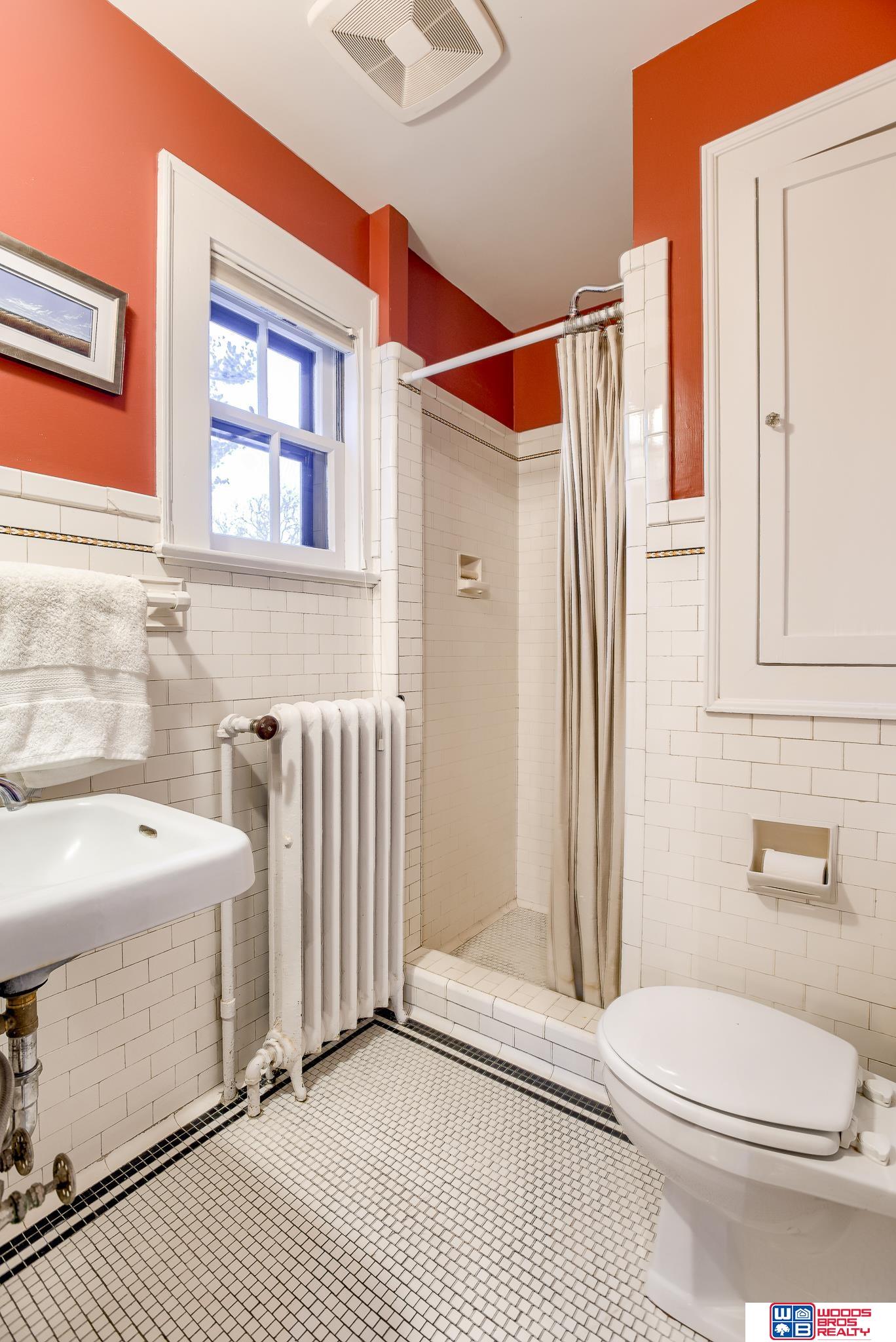 2819 Van Dorn Street