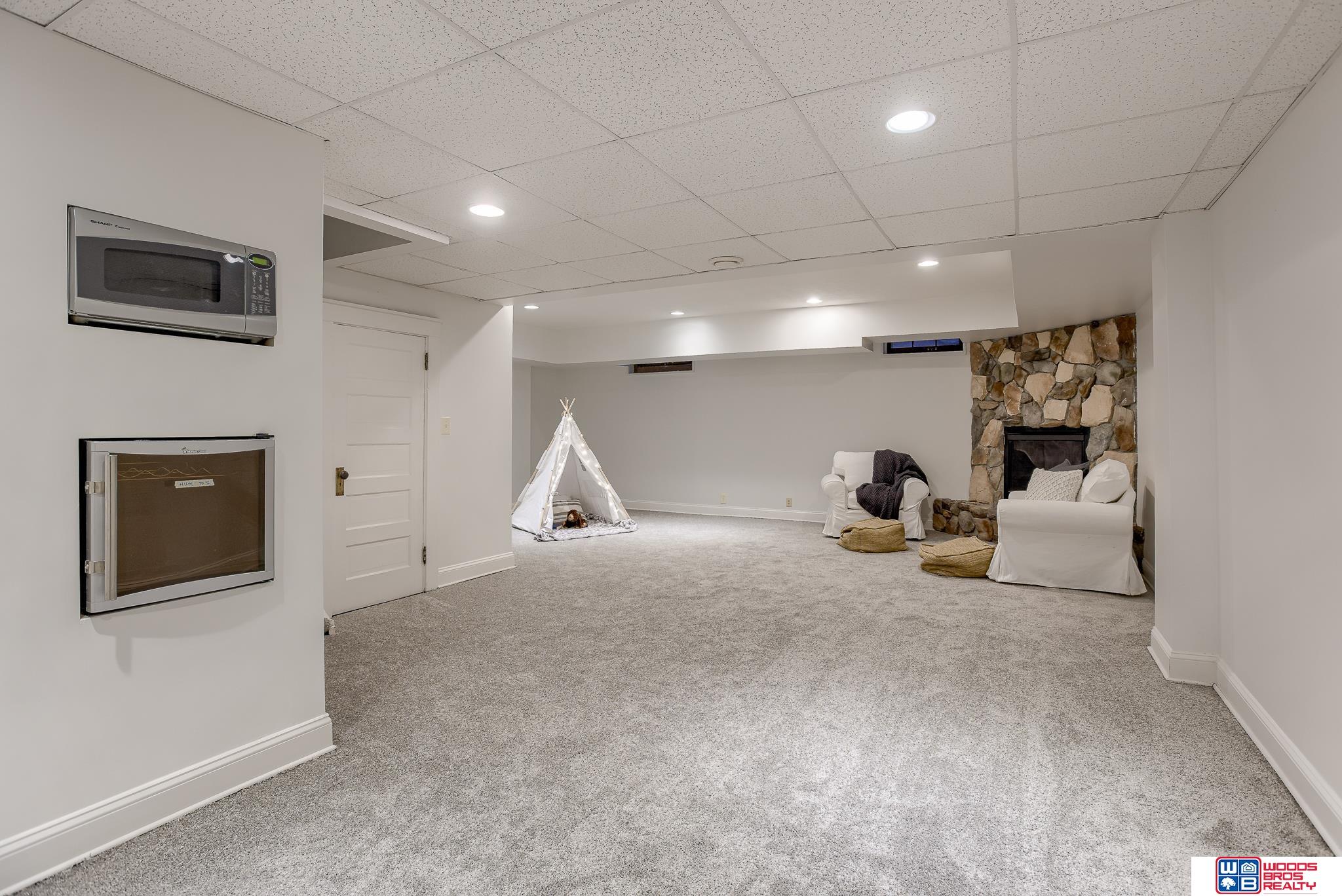 2819 Van Dorn Street